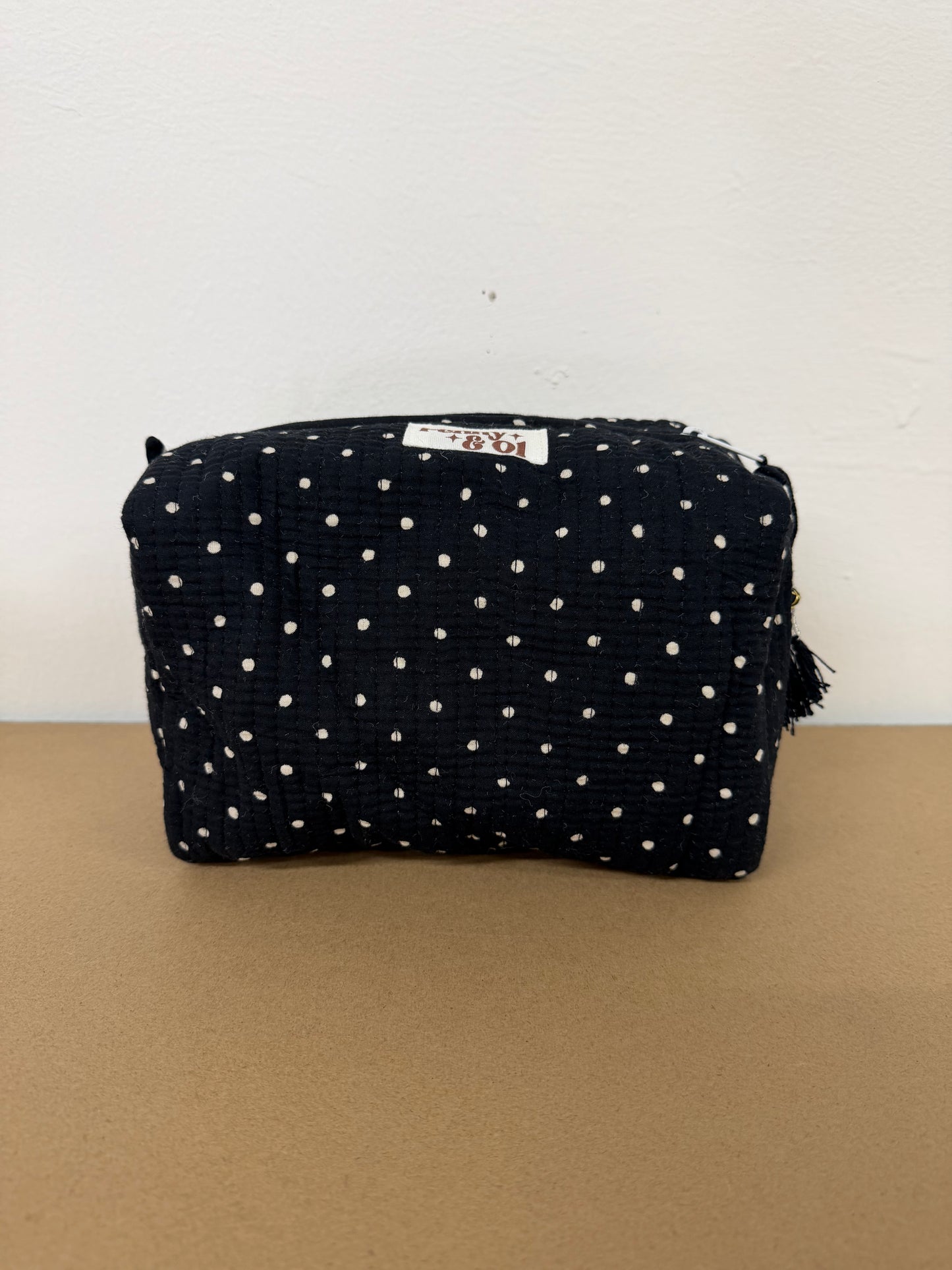Black Polka Dot Waterproof Pouches, Zip Pouches