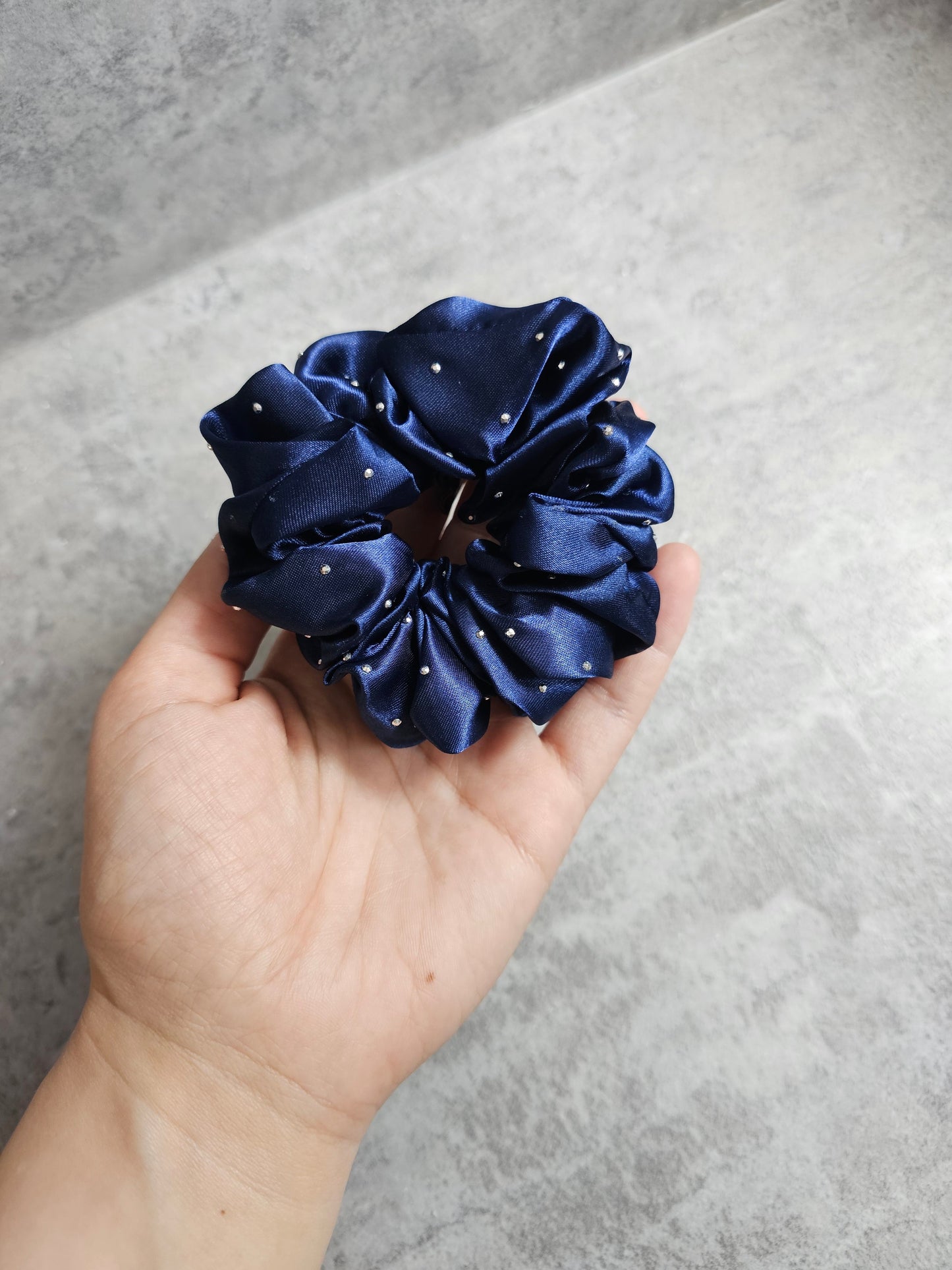 Diamante Midi scrunchies