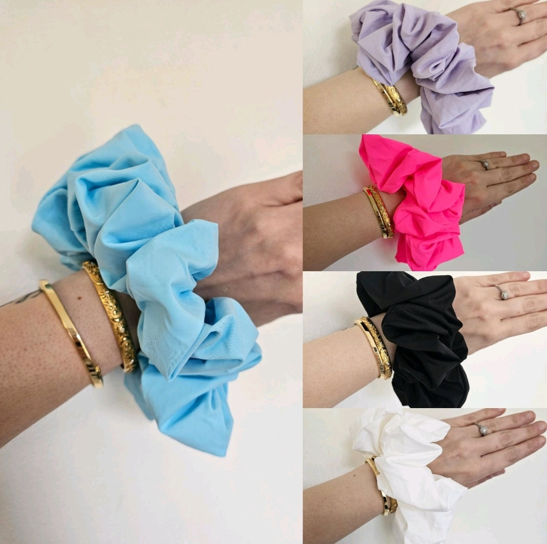 Swimming XL Scrunchie