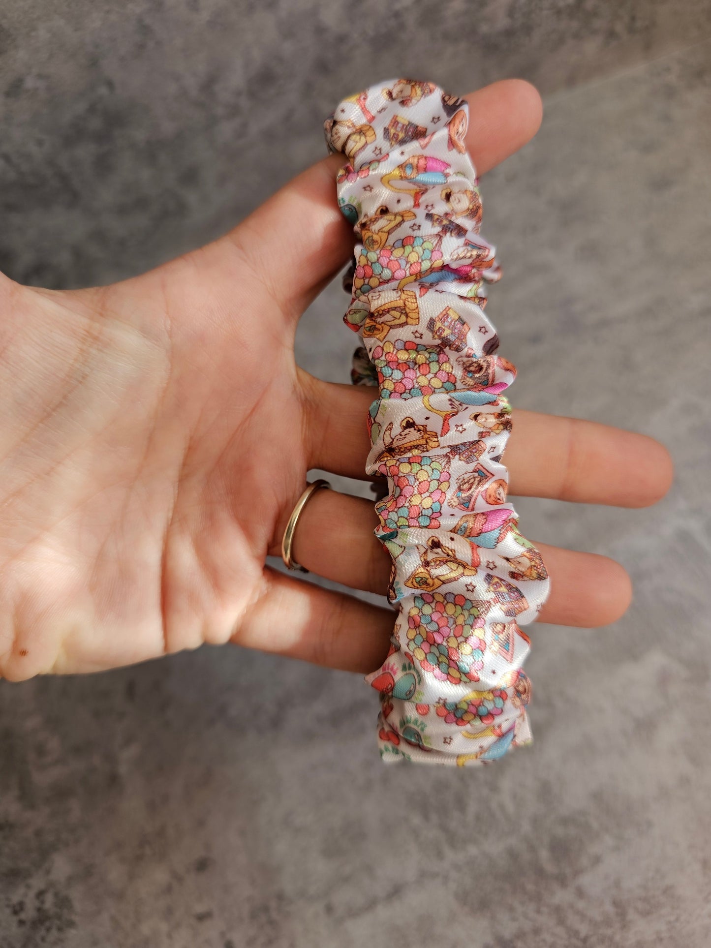 Up And Away Scrunchie Keyring