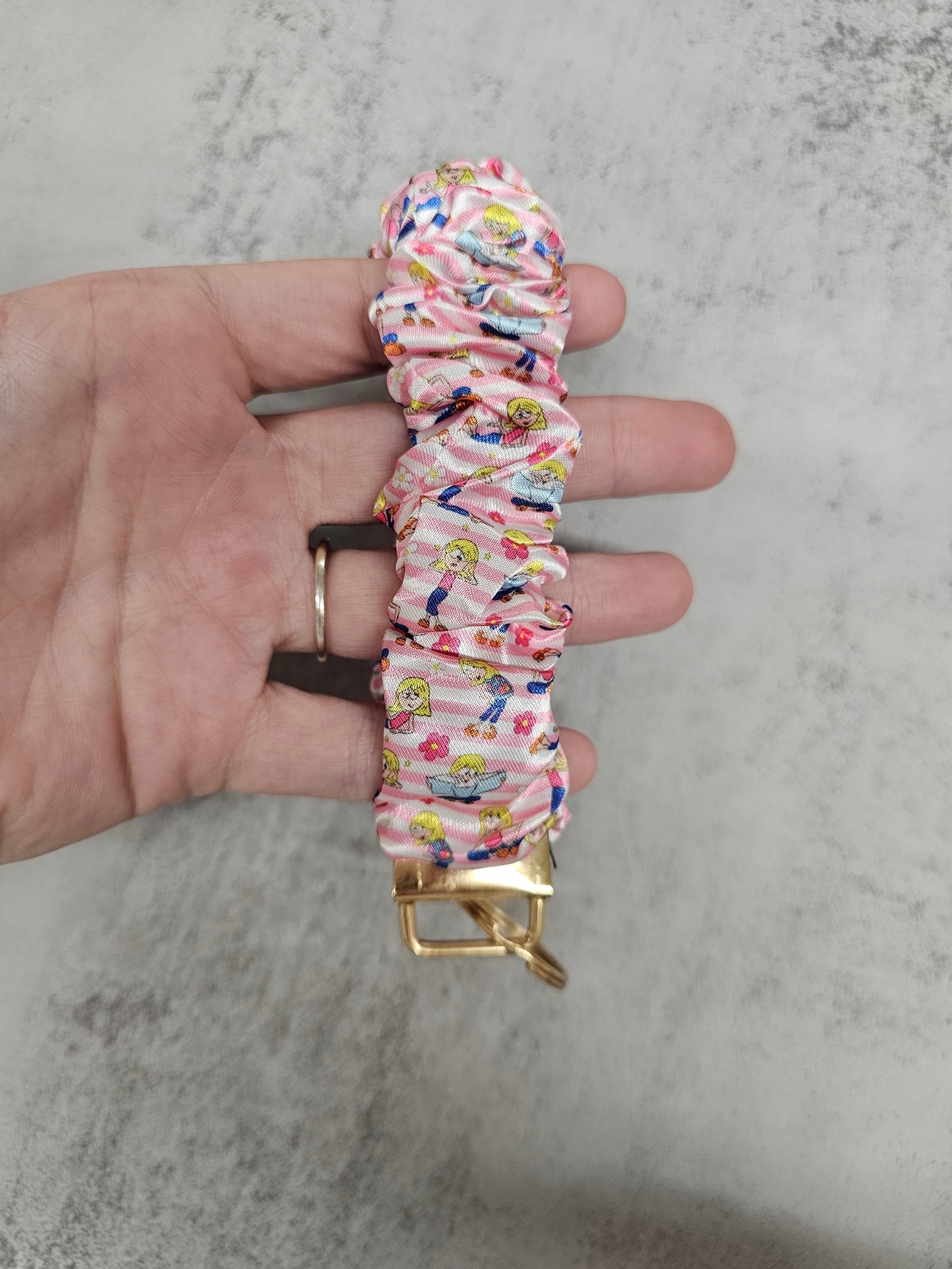 Lizzie M Scrunchie Keyring