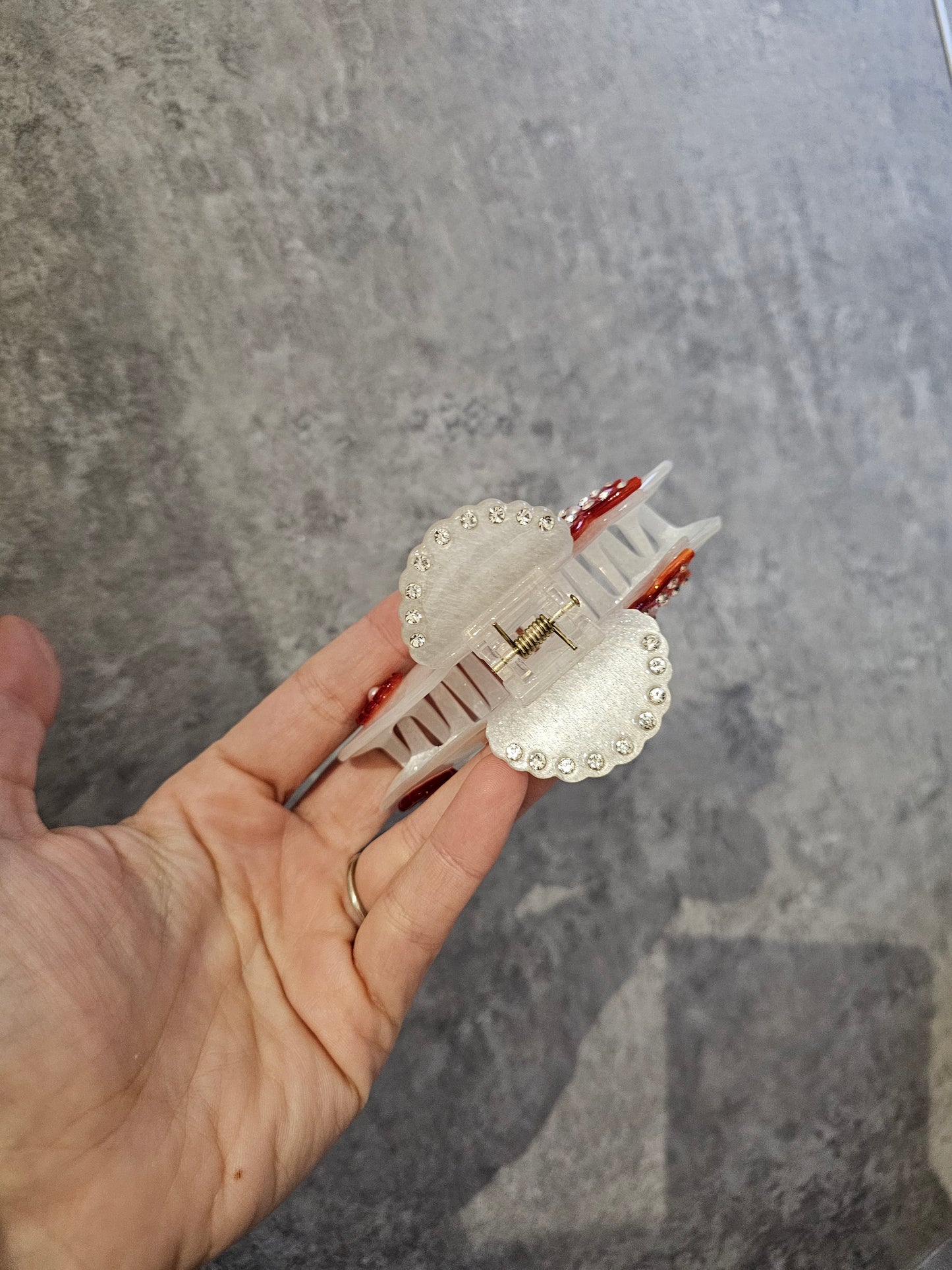 White marble under the sea Claw Clip