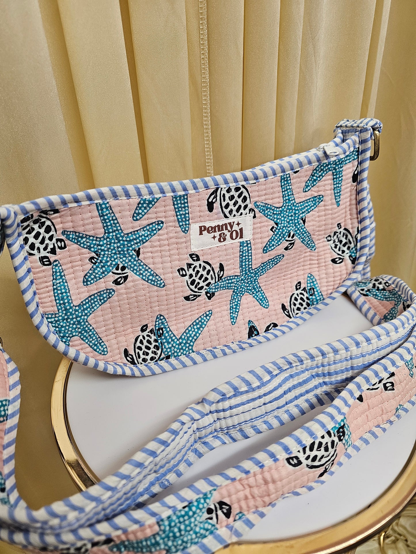 Turtle Bay collection, tote bags. Cotton tote bags all sizes.