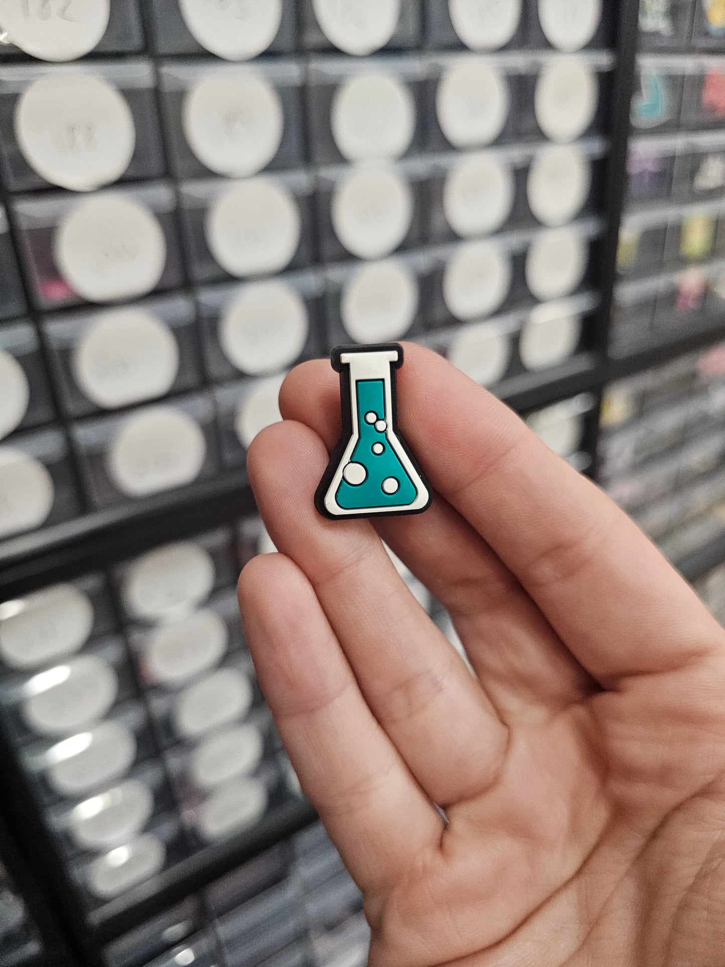 Science beaker shoe charm