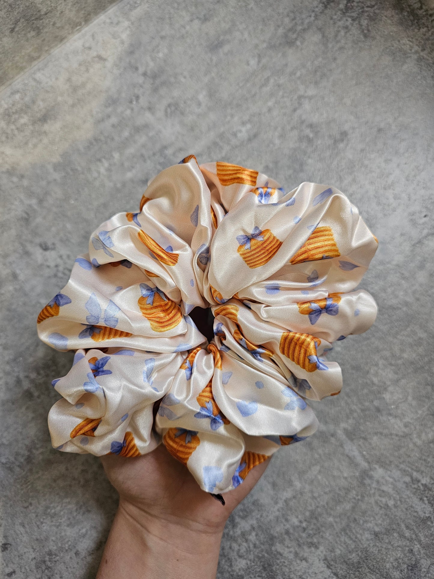 Pretty pancakes XL Satin Hair Scrunchie