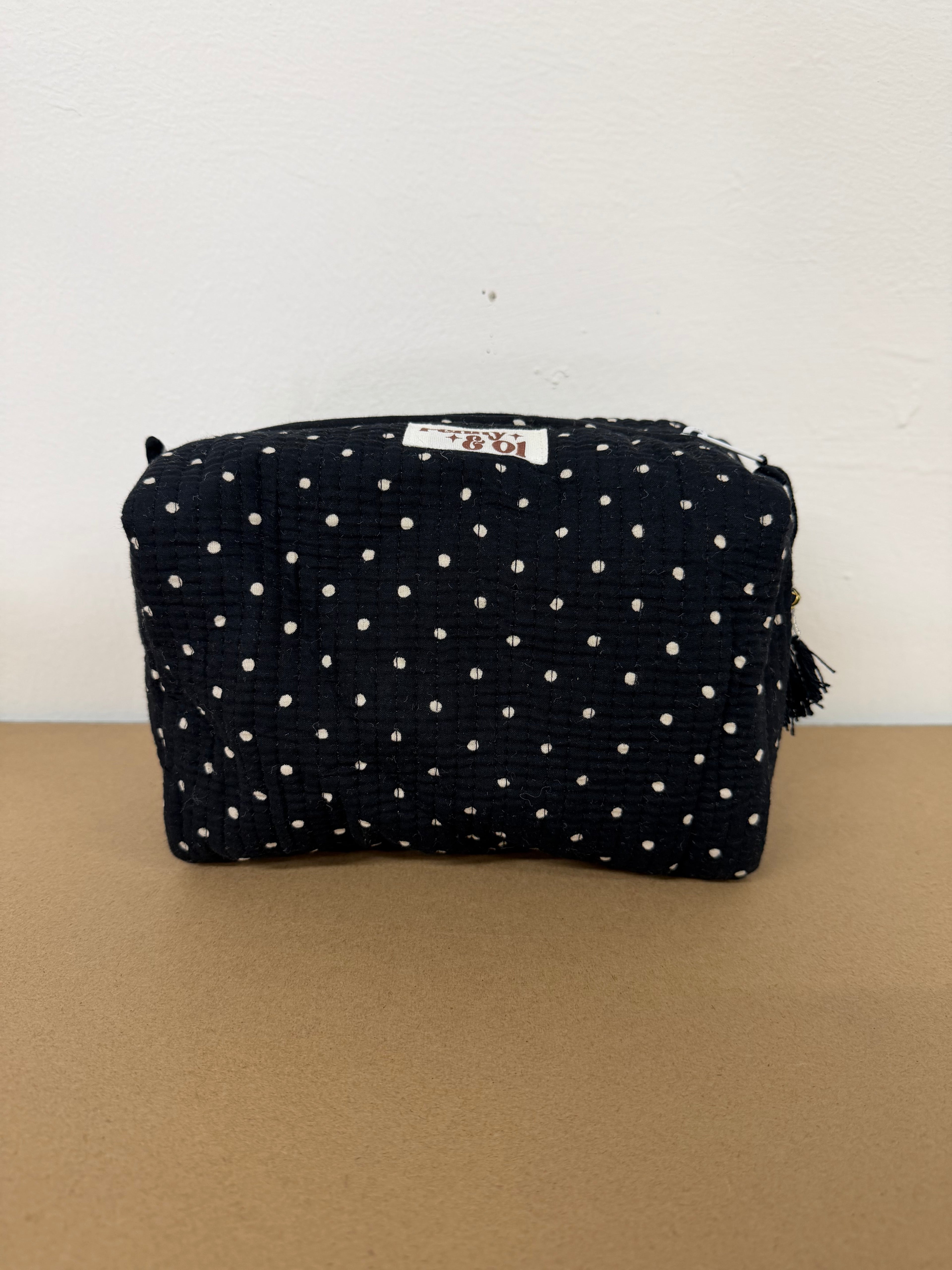 Black Polka Dot Waterproof Pouches, Zip Pouches