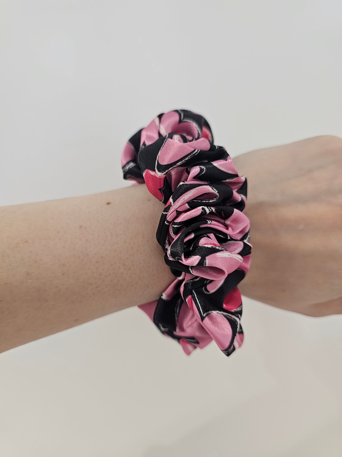 MIDI hair scrunchies