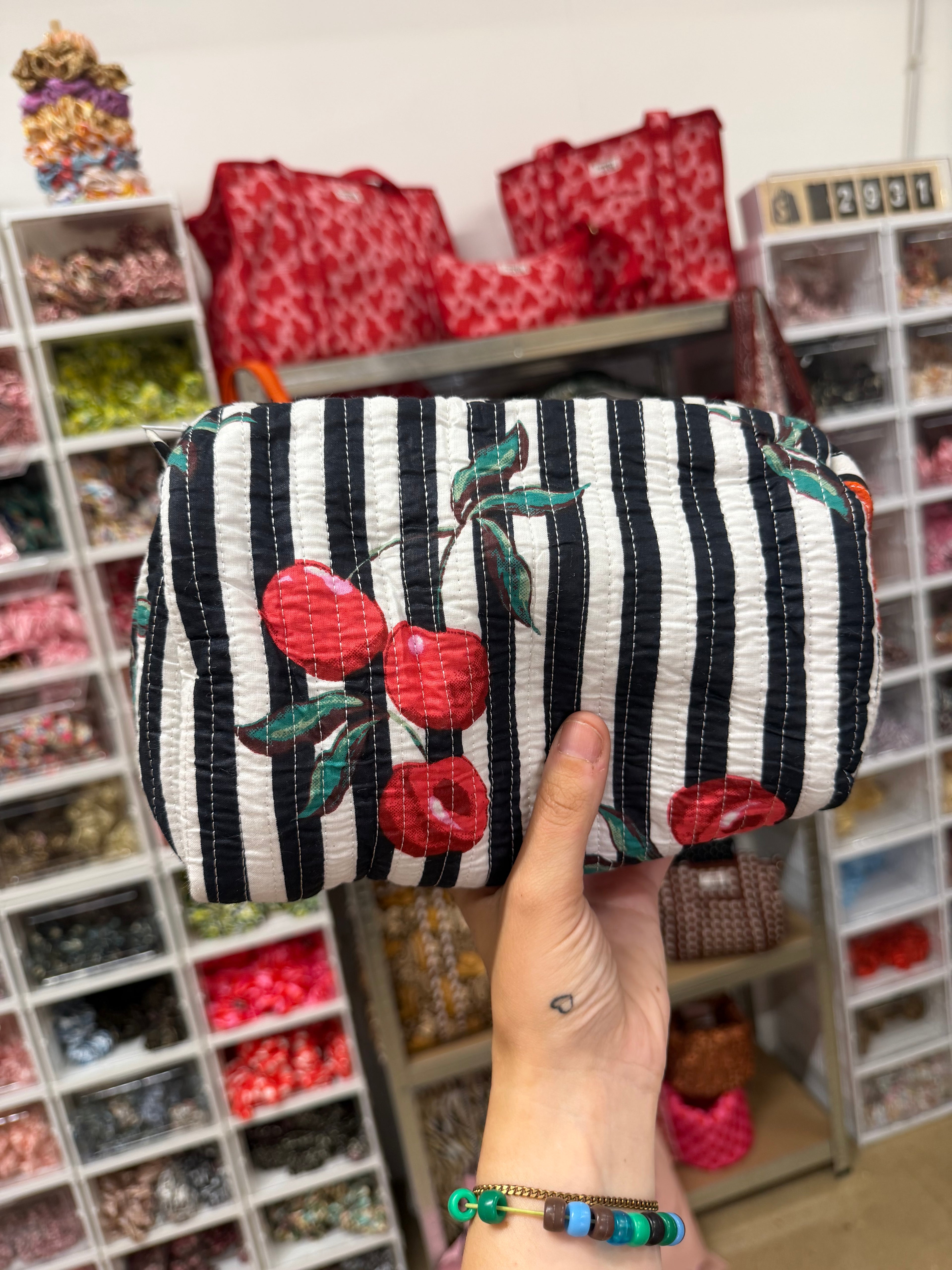 Waterproof Pouch/ Makeup Bag/ Organiser/ Travel Pouch