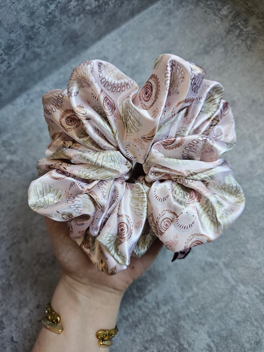 Seashells XL Hair Scrunchie