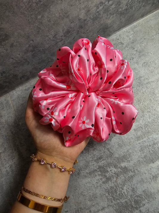 Daisy Dots XL Hair Scrunchie.