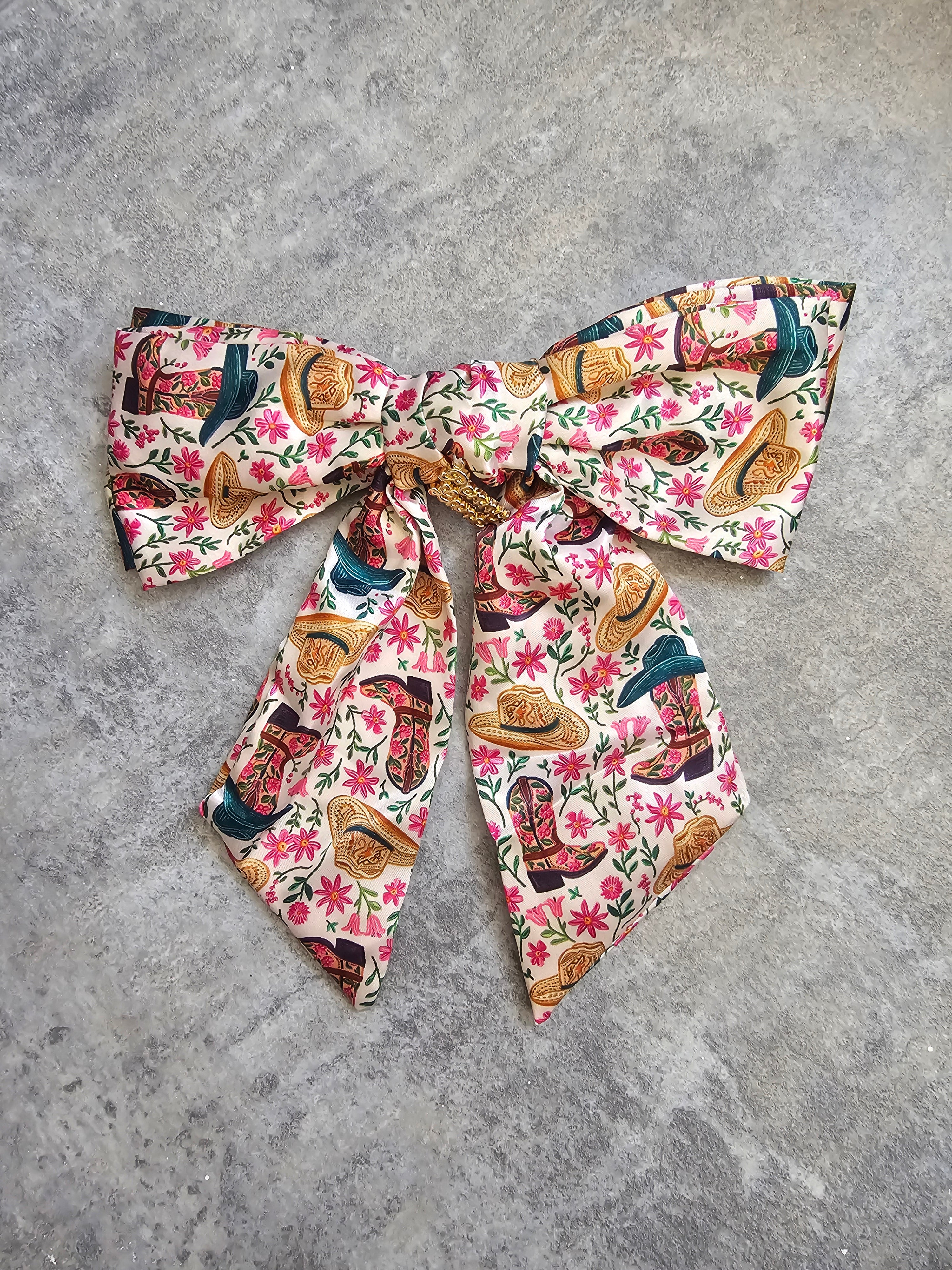 Country Queen Hair Bows, Penny Lane Scrunchies Custom Hair Bows