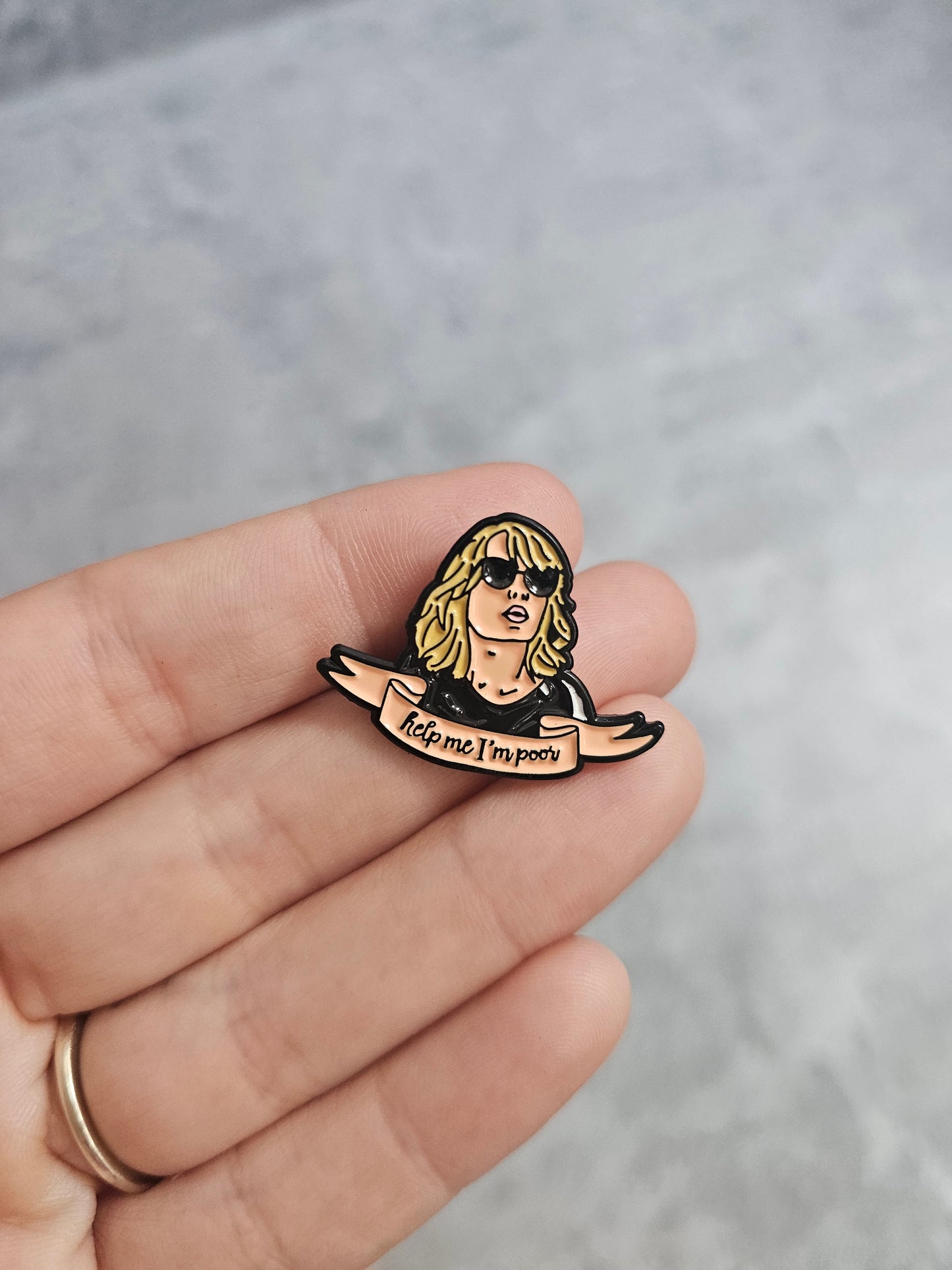 Help me im poor Pin Badge