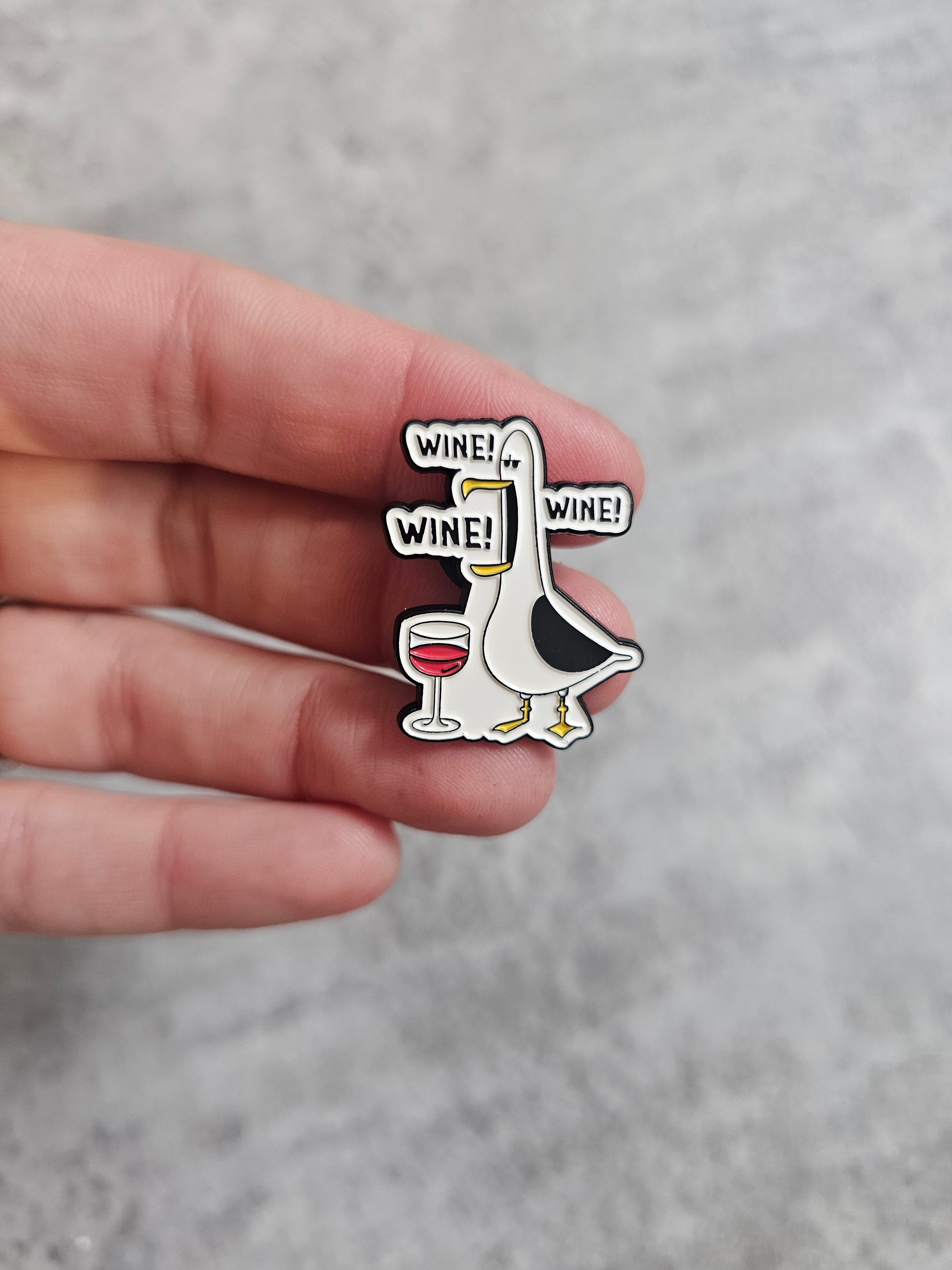 Funny seagul, wine wine wine seagul Pin Badge