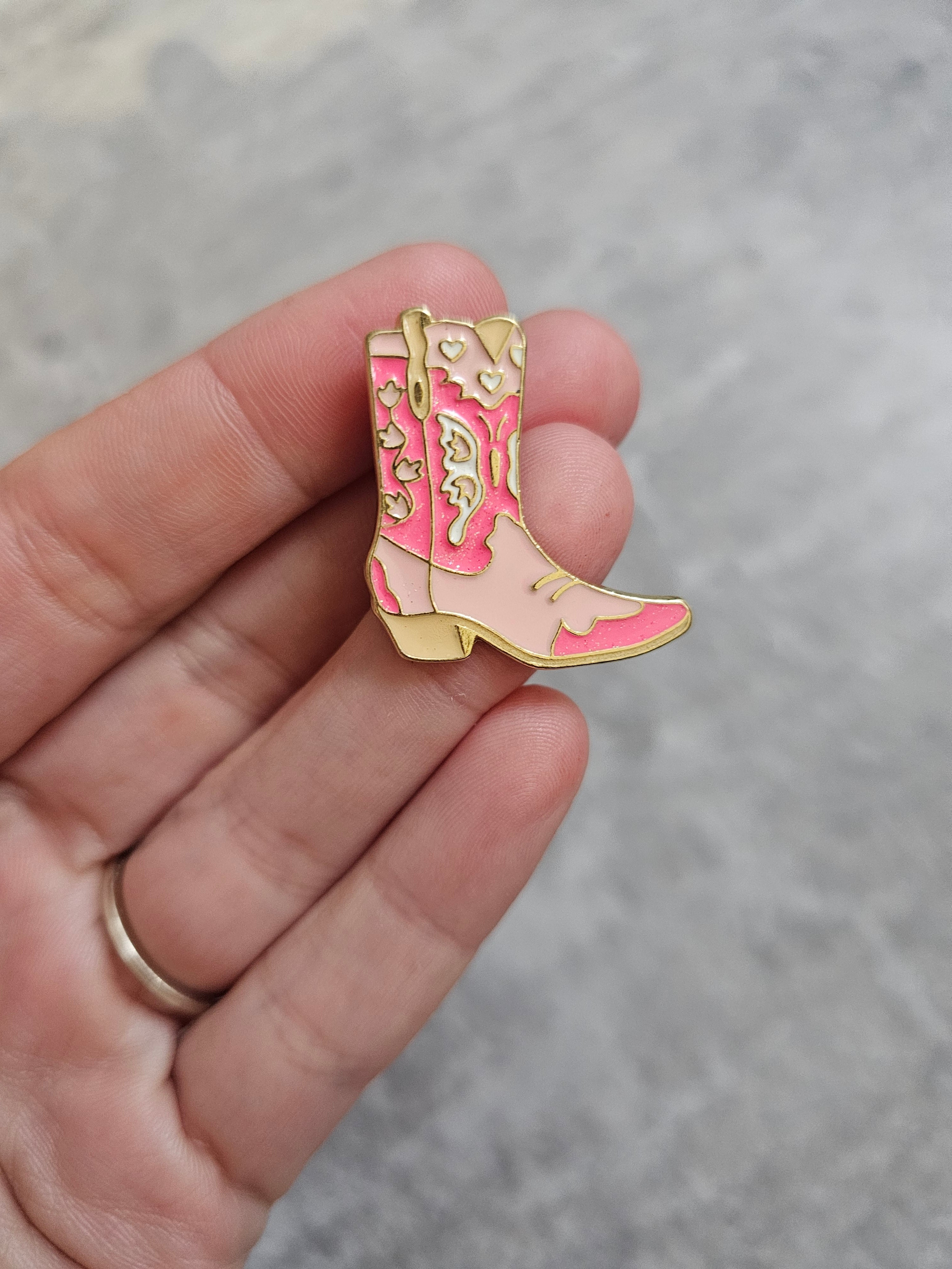 Pink glitter cowgirl boots Pin Badge, Western, Cowgirl, Cowboy, western inspired gifts