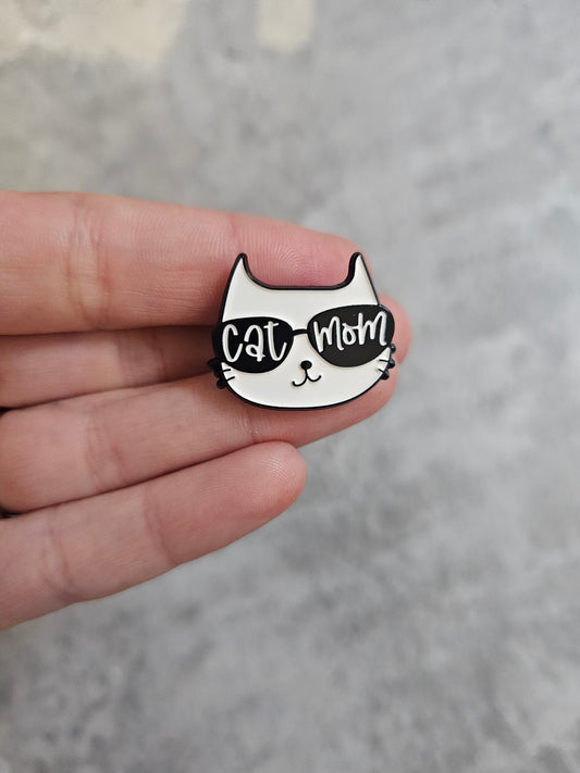 cat mum Pin Badge, cat gift idea, funny gift, humour