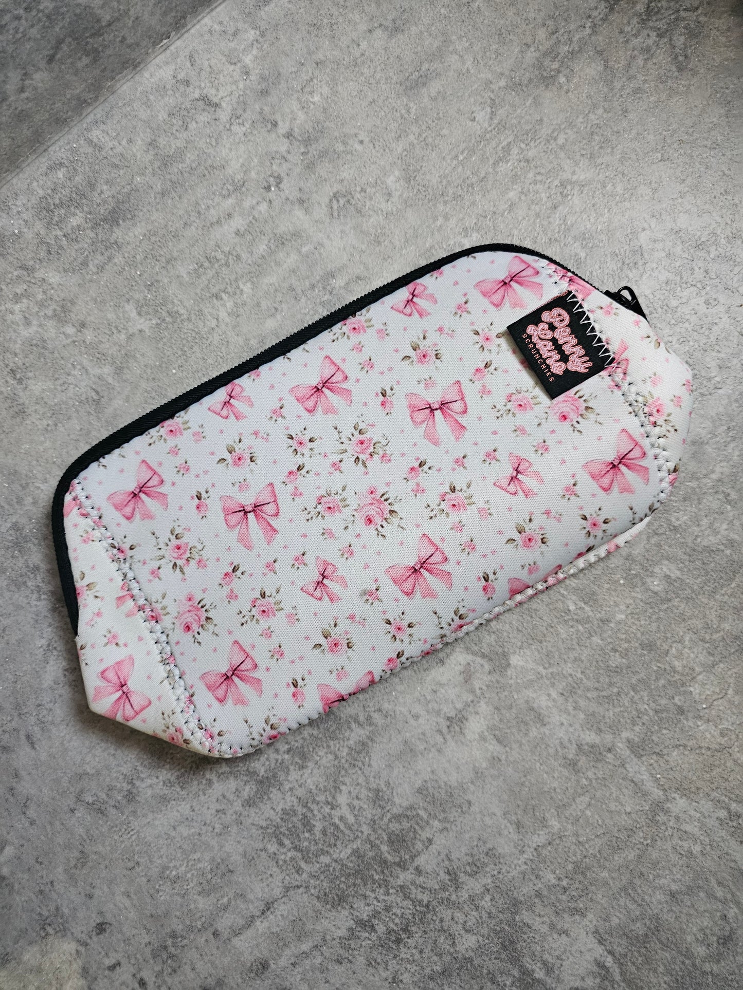 Zip Pouch, Travel Bag, New in PLS neoprene makeup bags