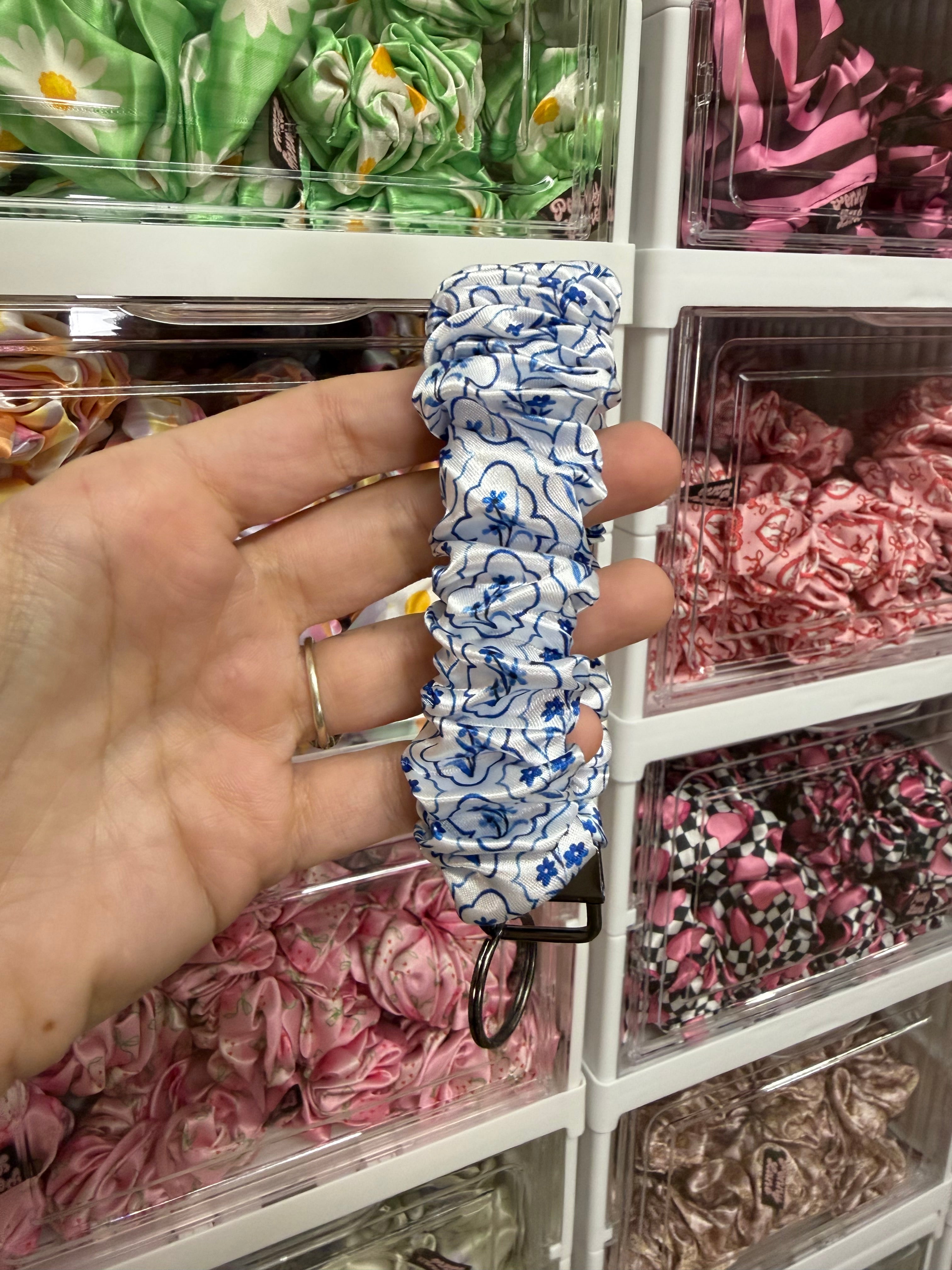 Santorini Floral Scrunchie Keyring