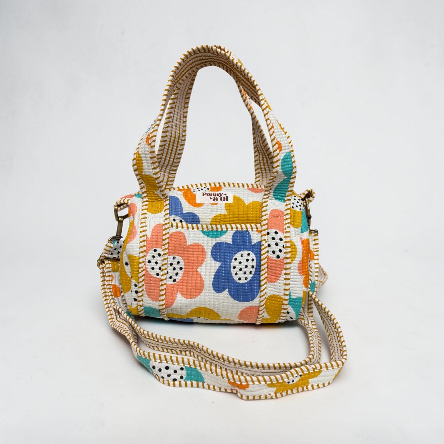 White Daisy's Mini Duffle Tote Bags - Penny & Ol