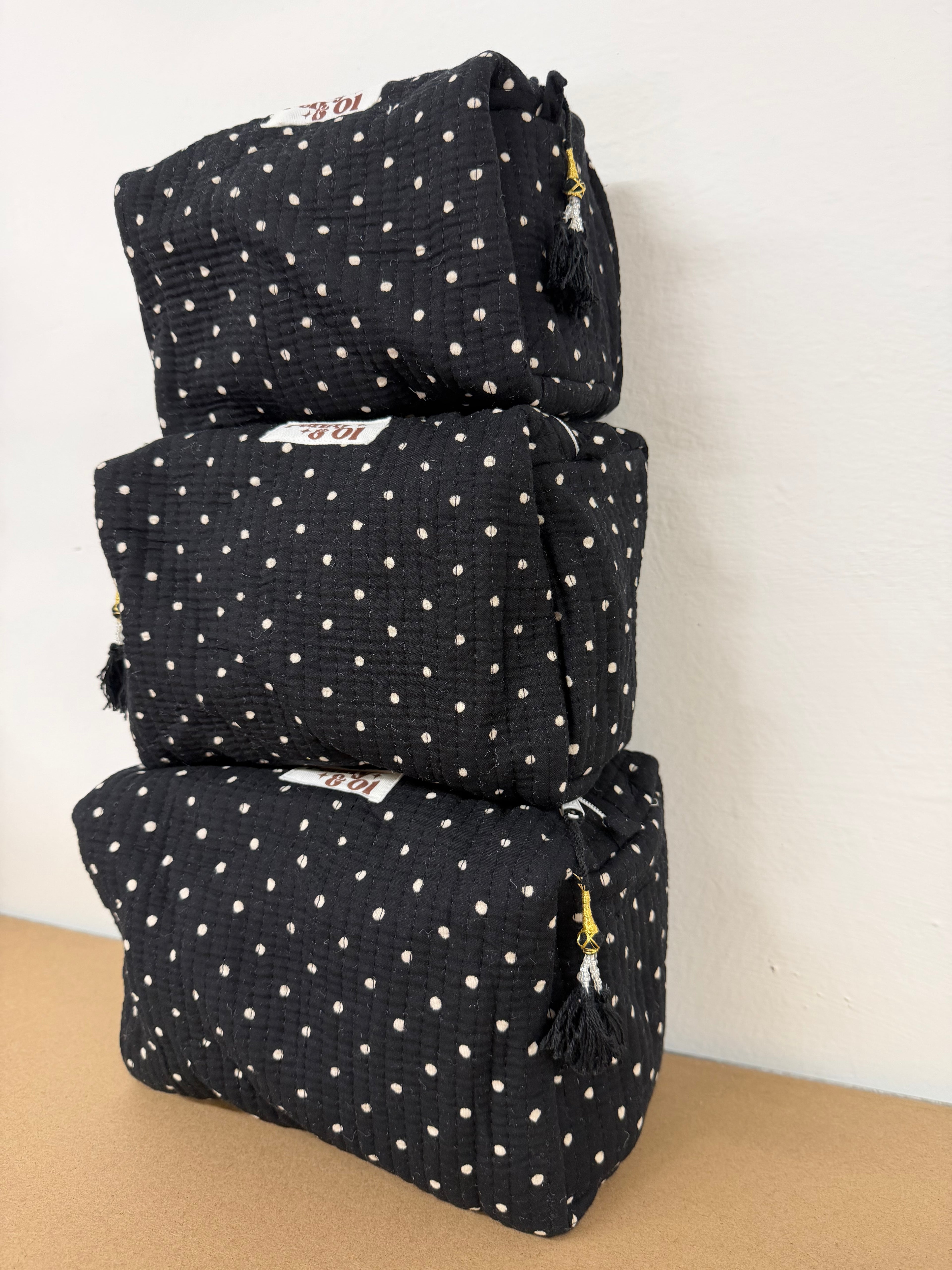 Black Polka Dot Waterproof Pouches, Zip Pouches
