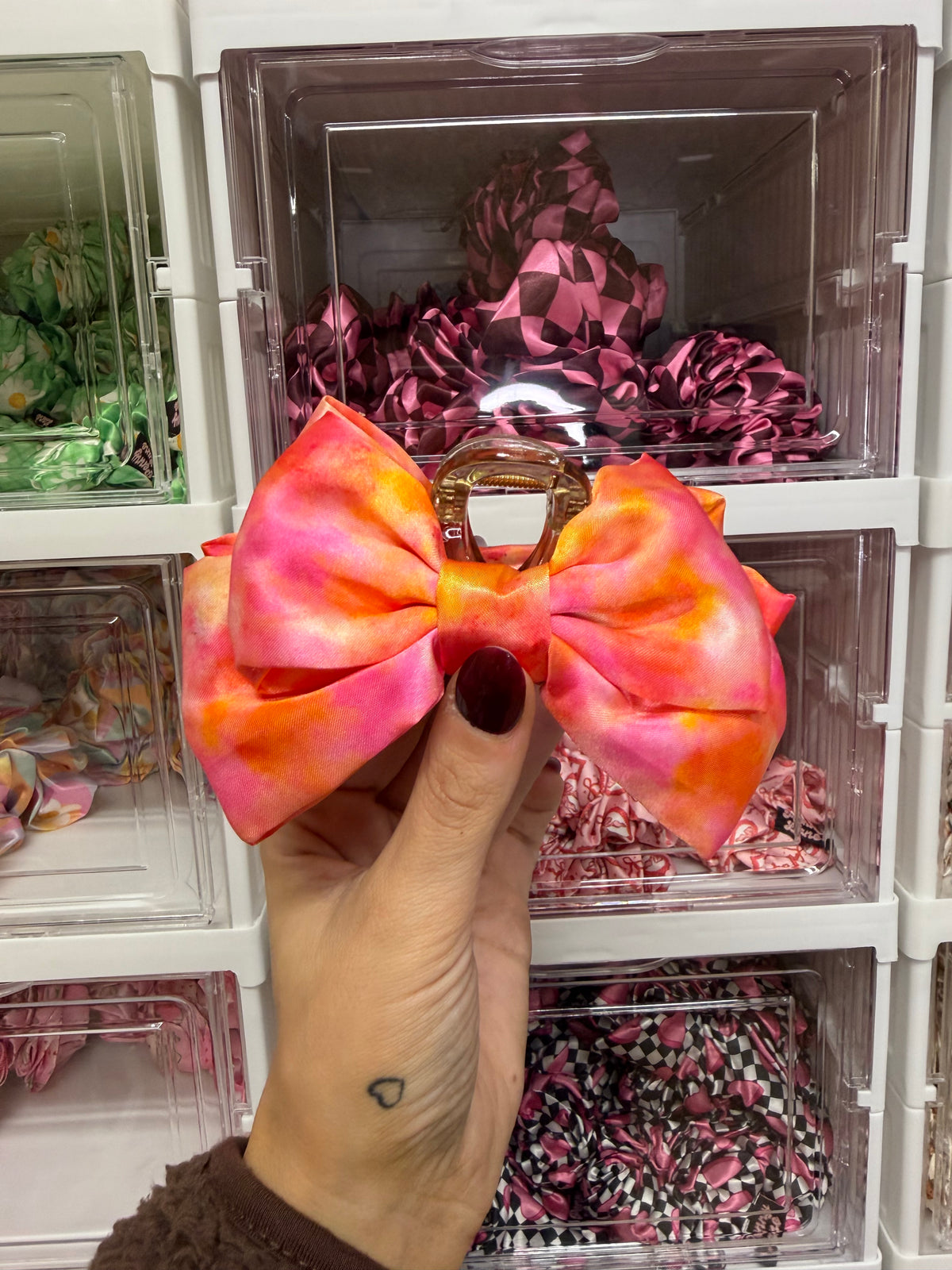 Pink & Orange Marble Fabric Claw Clip, Custom Made PLS Fabrics
