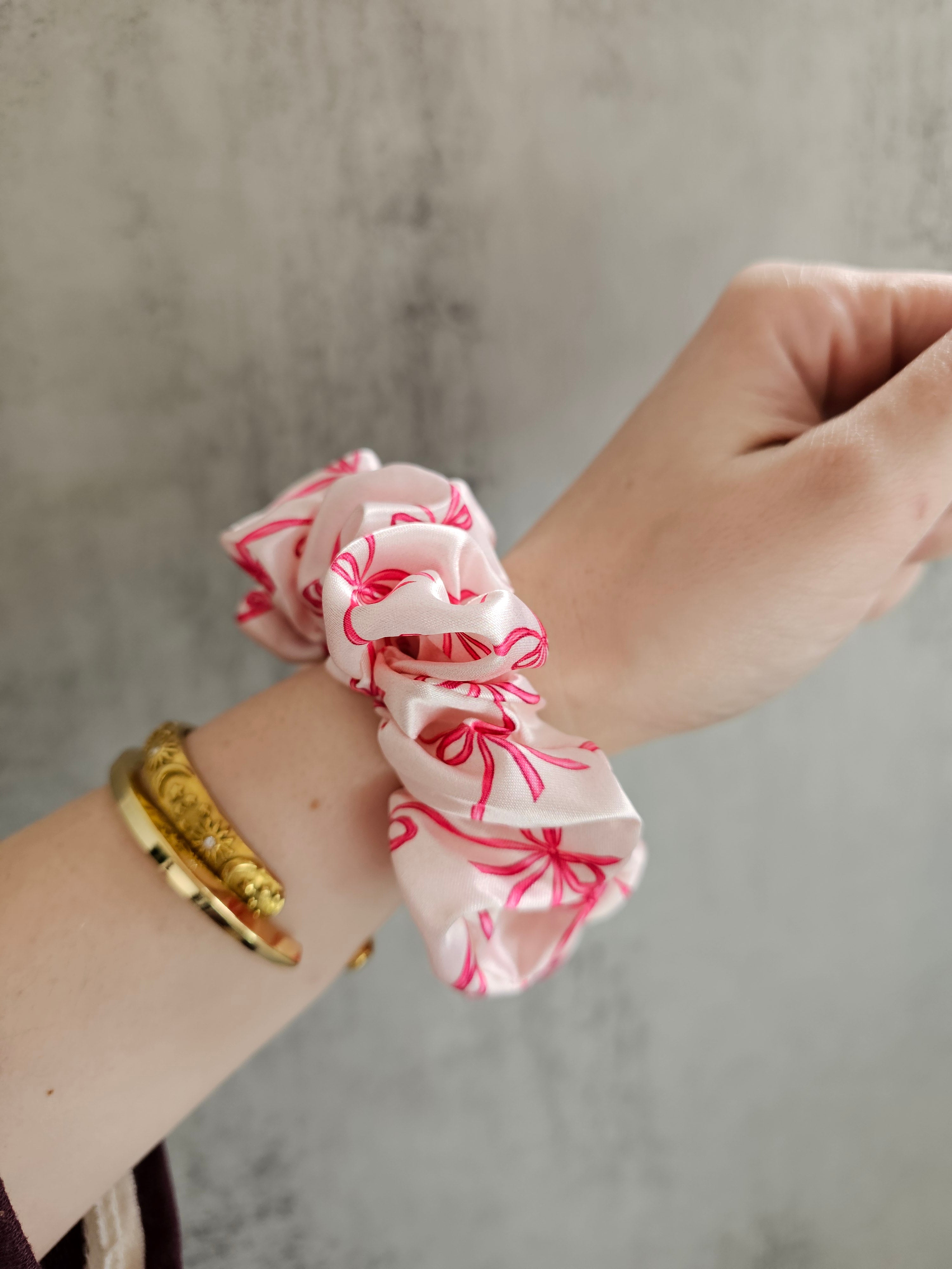 MIDI hair scrunchies