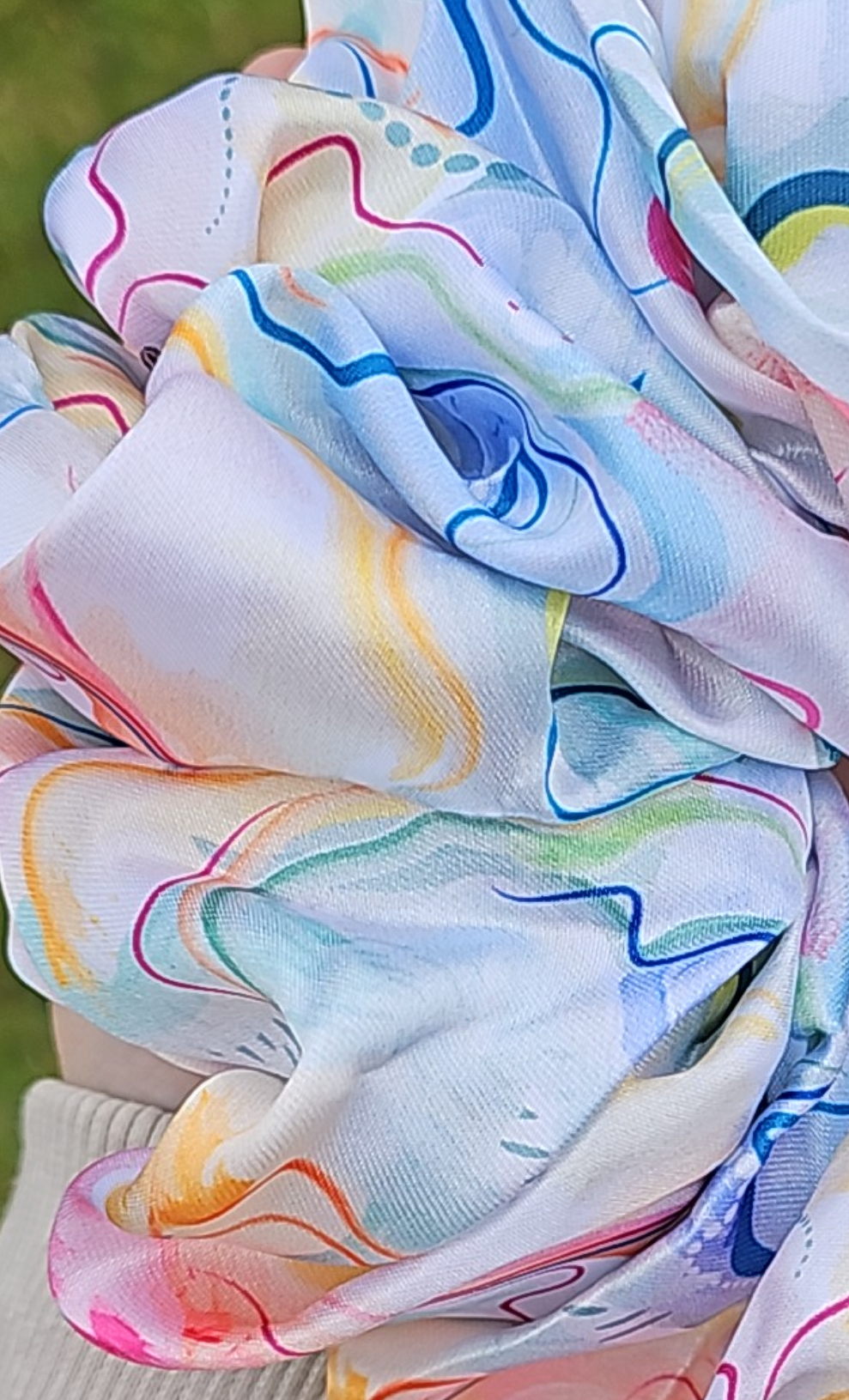 MIDI hair scrunchies