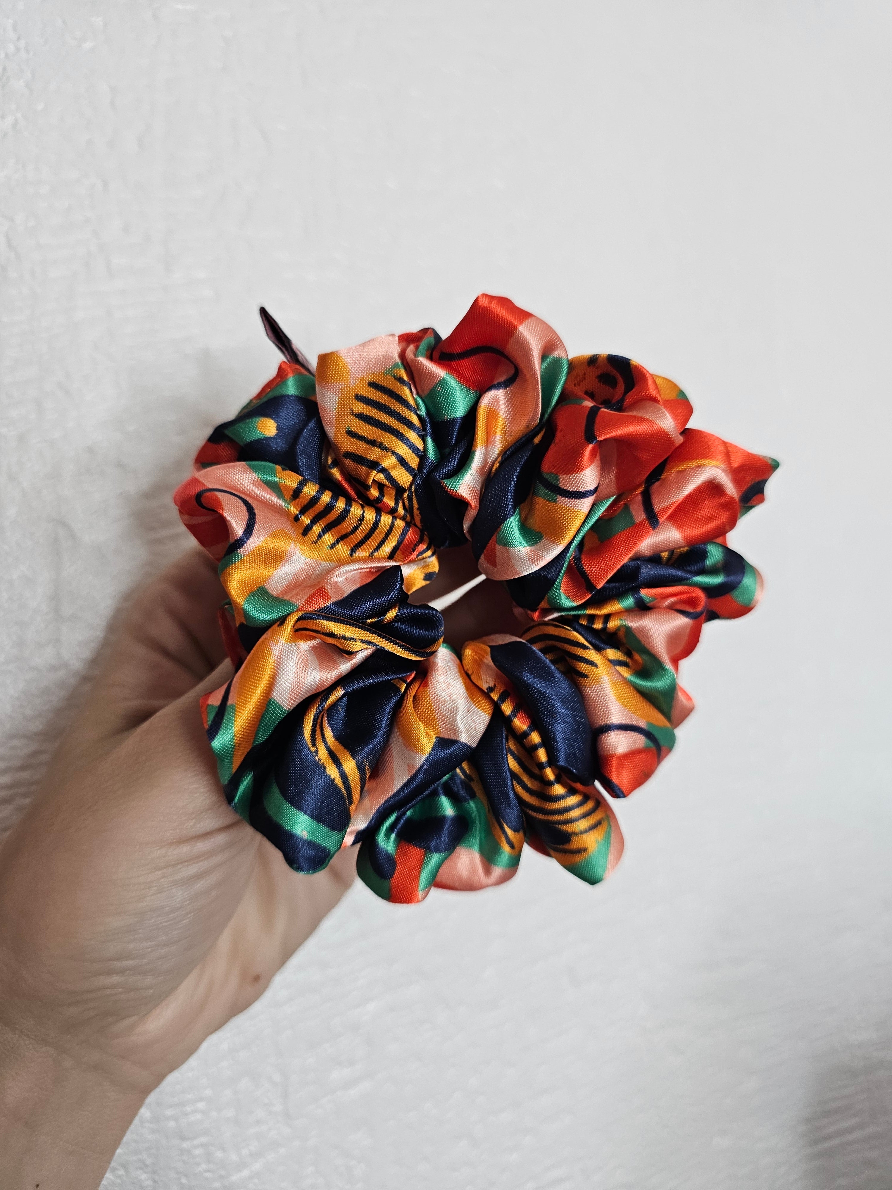 MIDI hair scrunchies