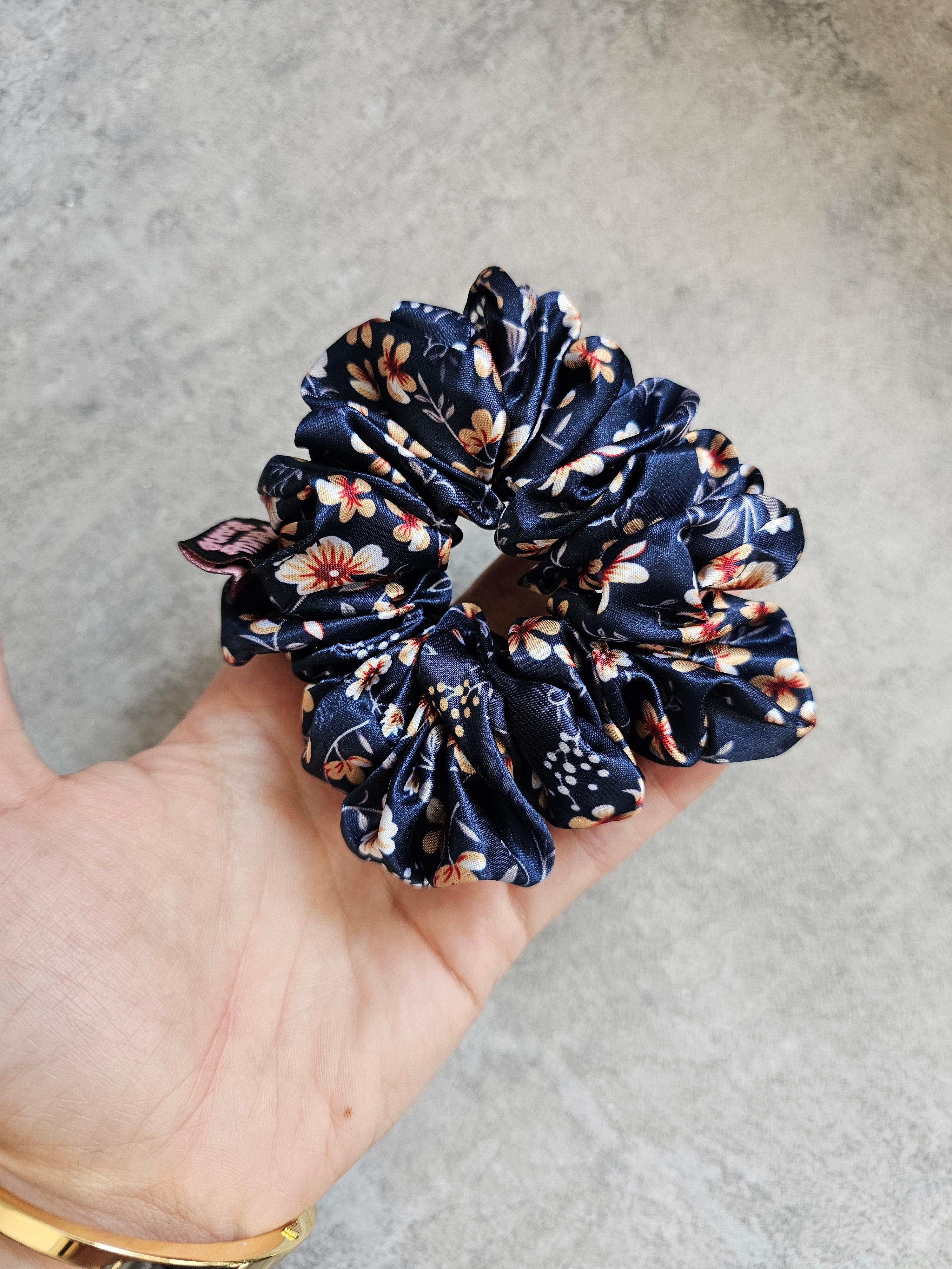 MIDI hair scrunchies