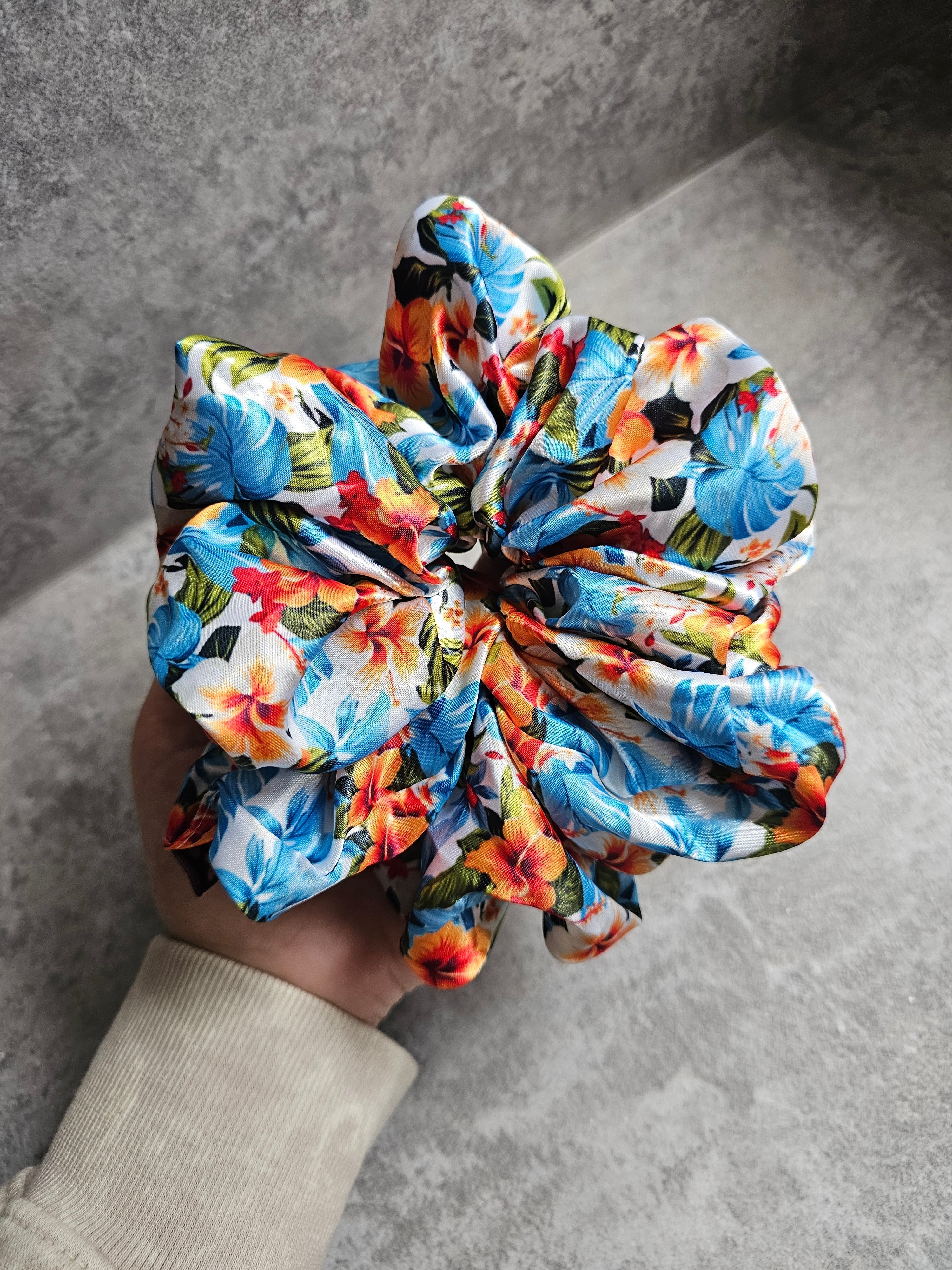 Tropical XL Hair Scrunchie.