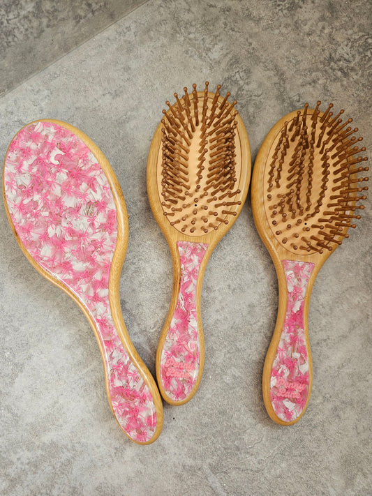 IMPERFECT pink bows Paddle Brush