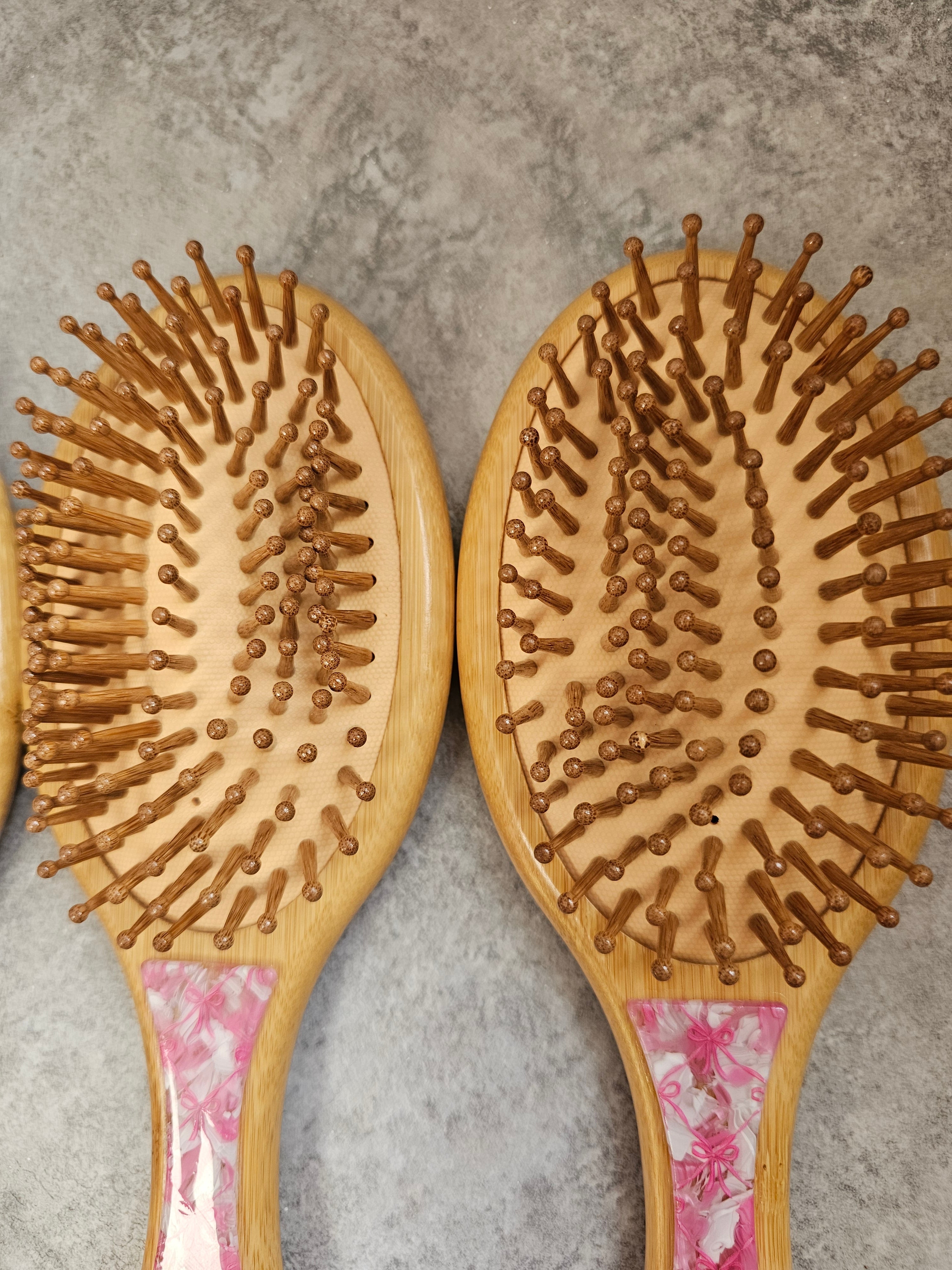 IMPERFECT bluebirds Paddle Brush