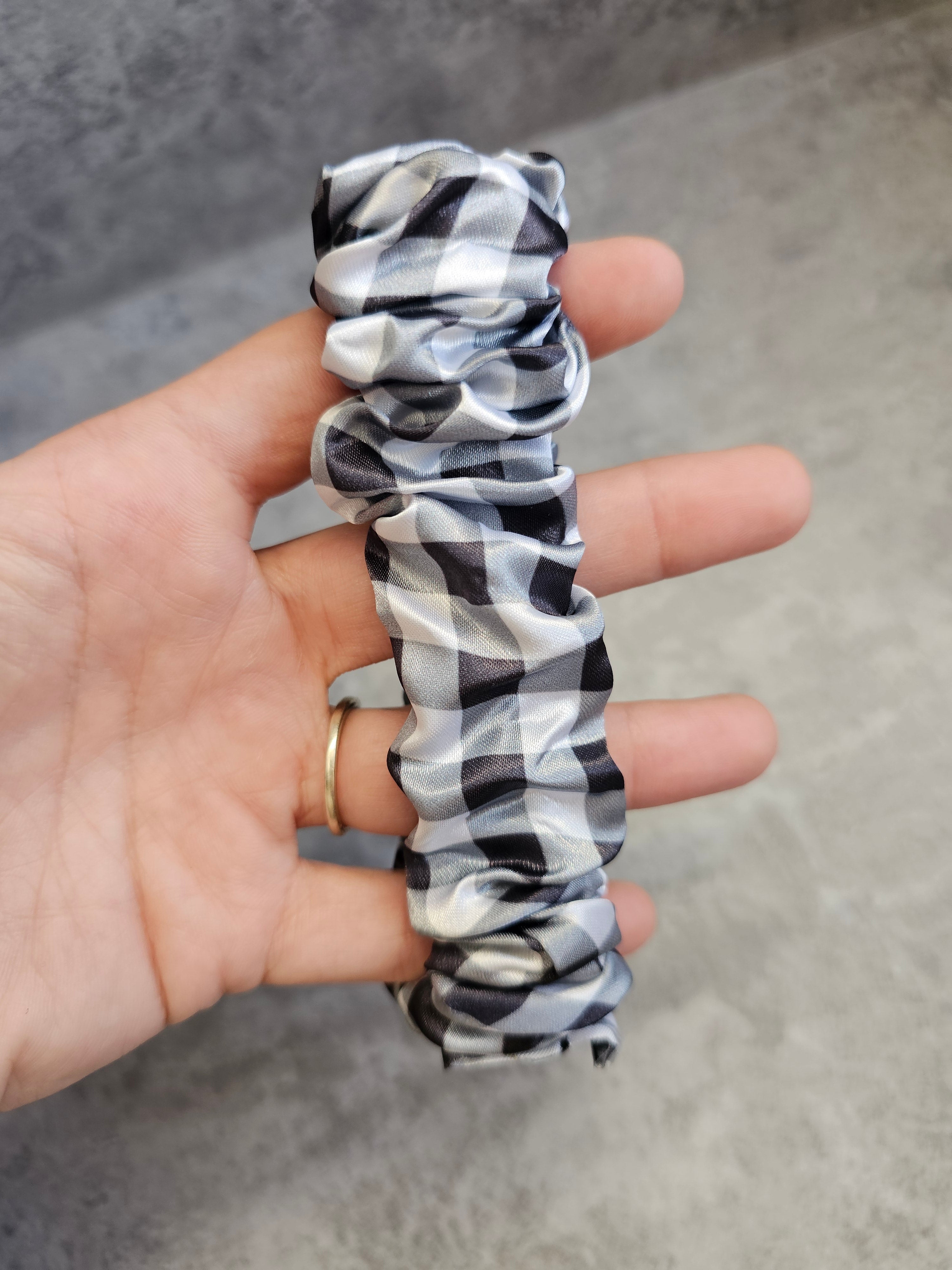 Black Gigham Scrunchie Keyring