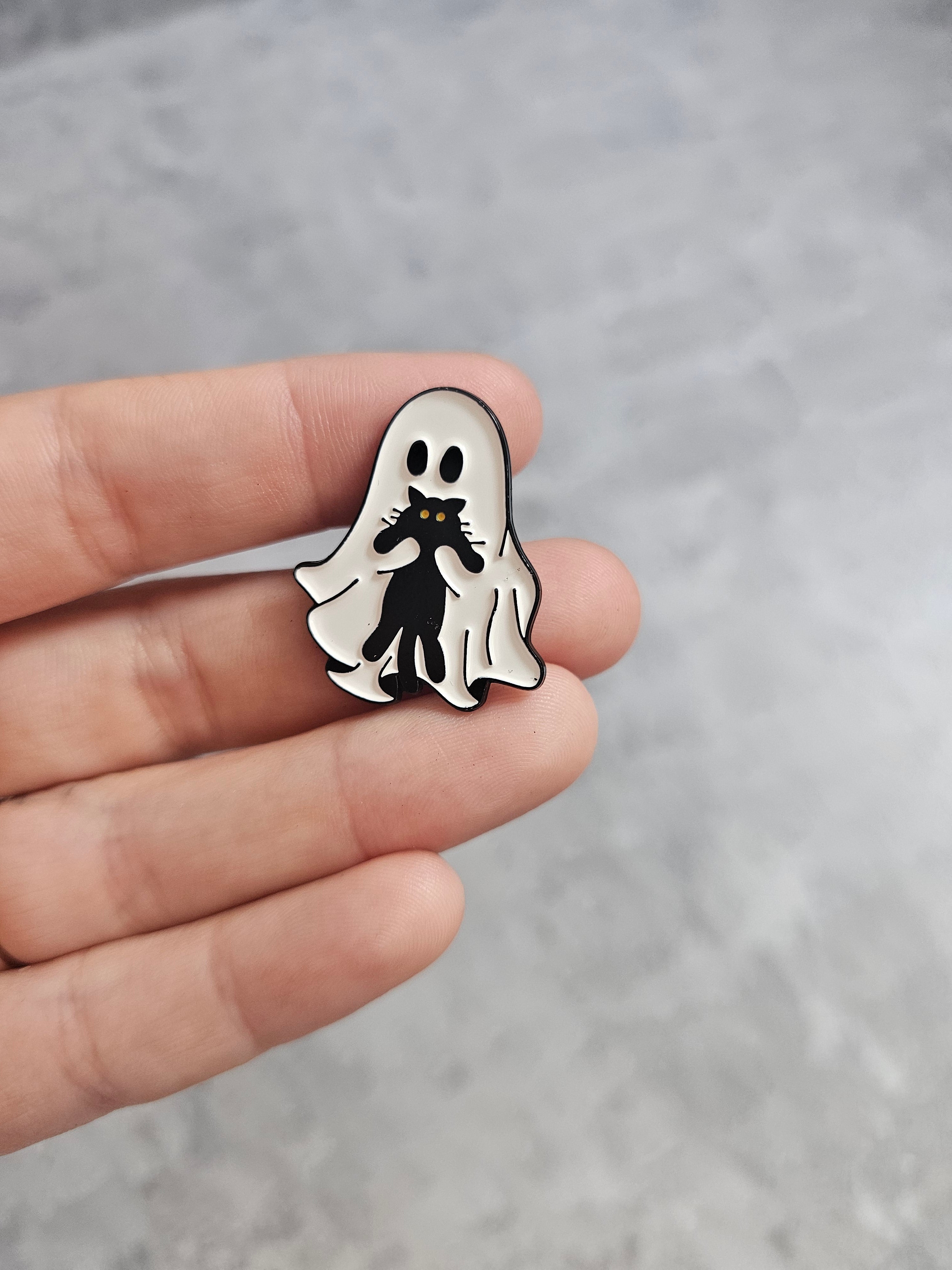 Ghost with black cat  Pin Badge