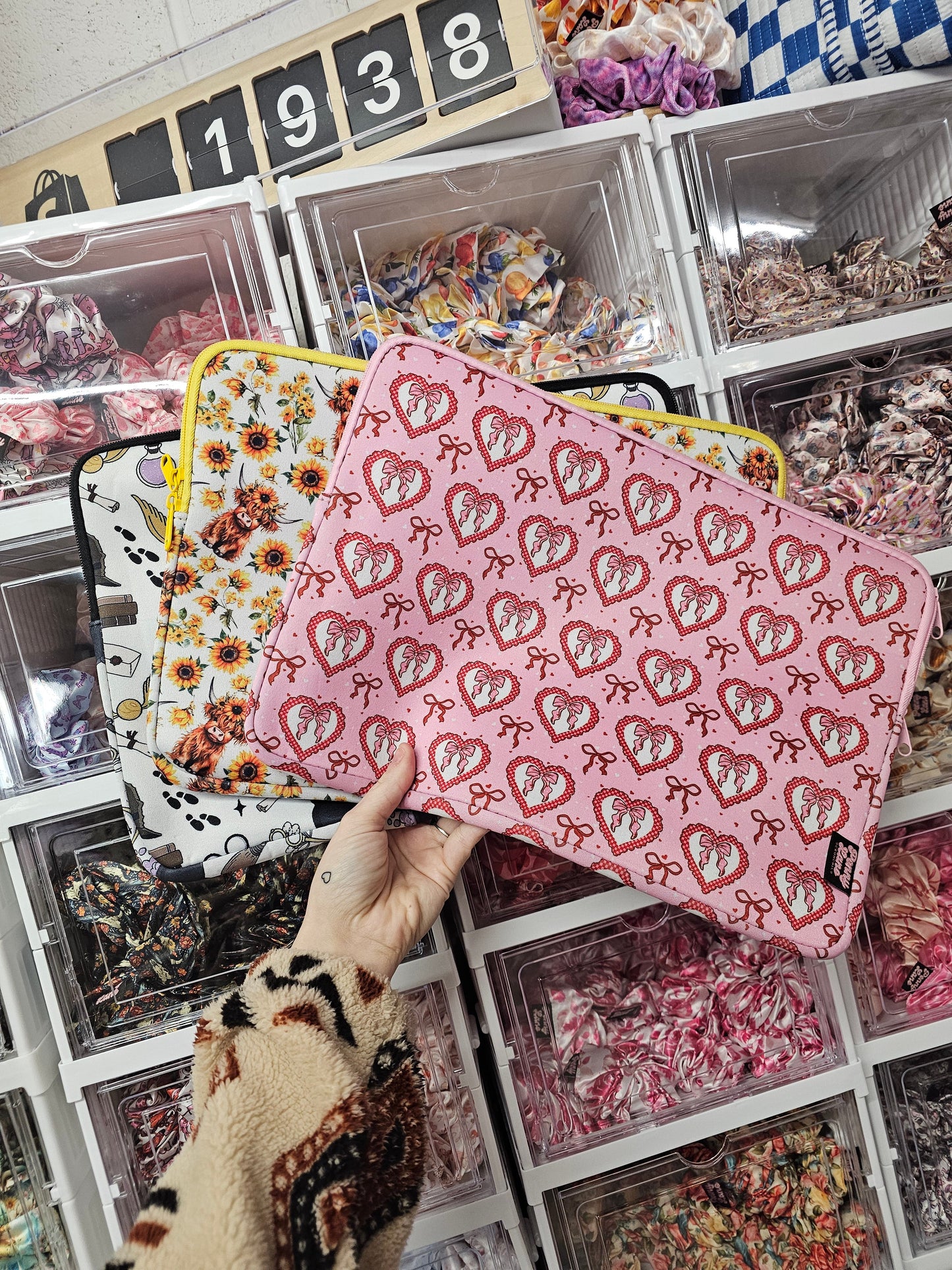 Laptop case, protective neoprebe laptop sleeve with zip.
