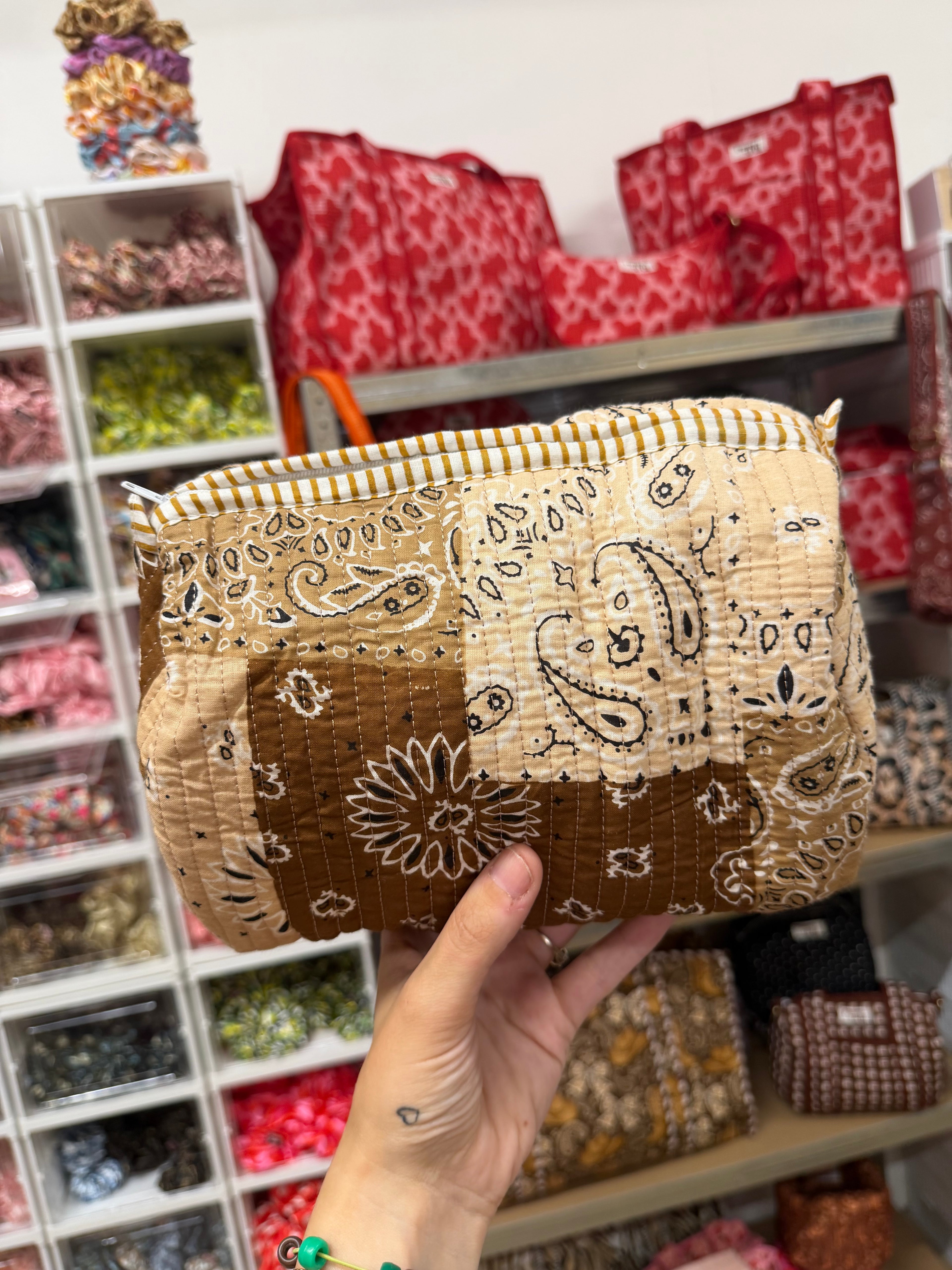 Waterproof Pouch/ Makeup Bag/ Organiser/ Travel Pouch