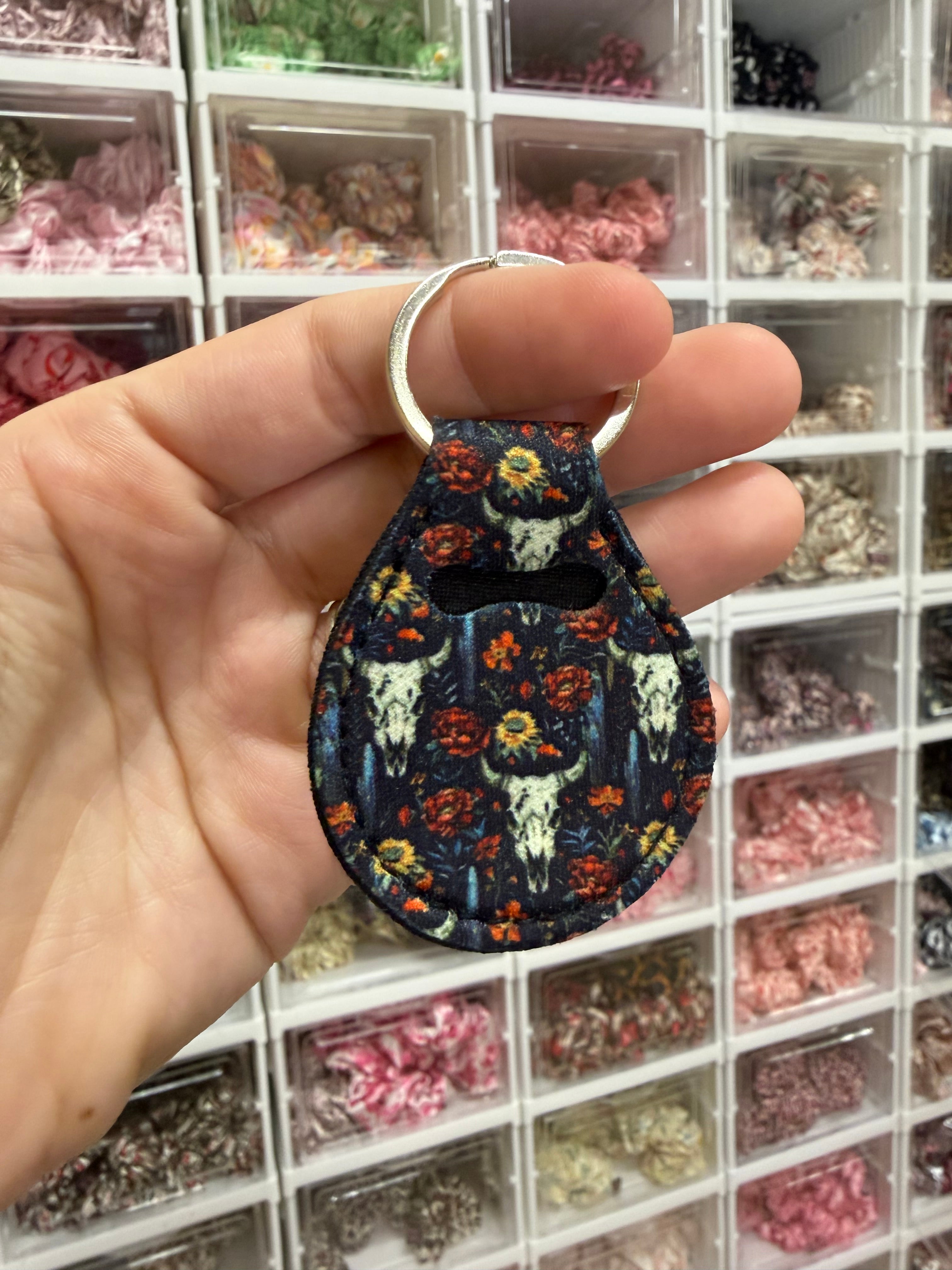 Trolley Coin Holder Keyring - Neoprene holder for £1 coin. Coin NOT included.