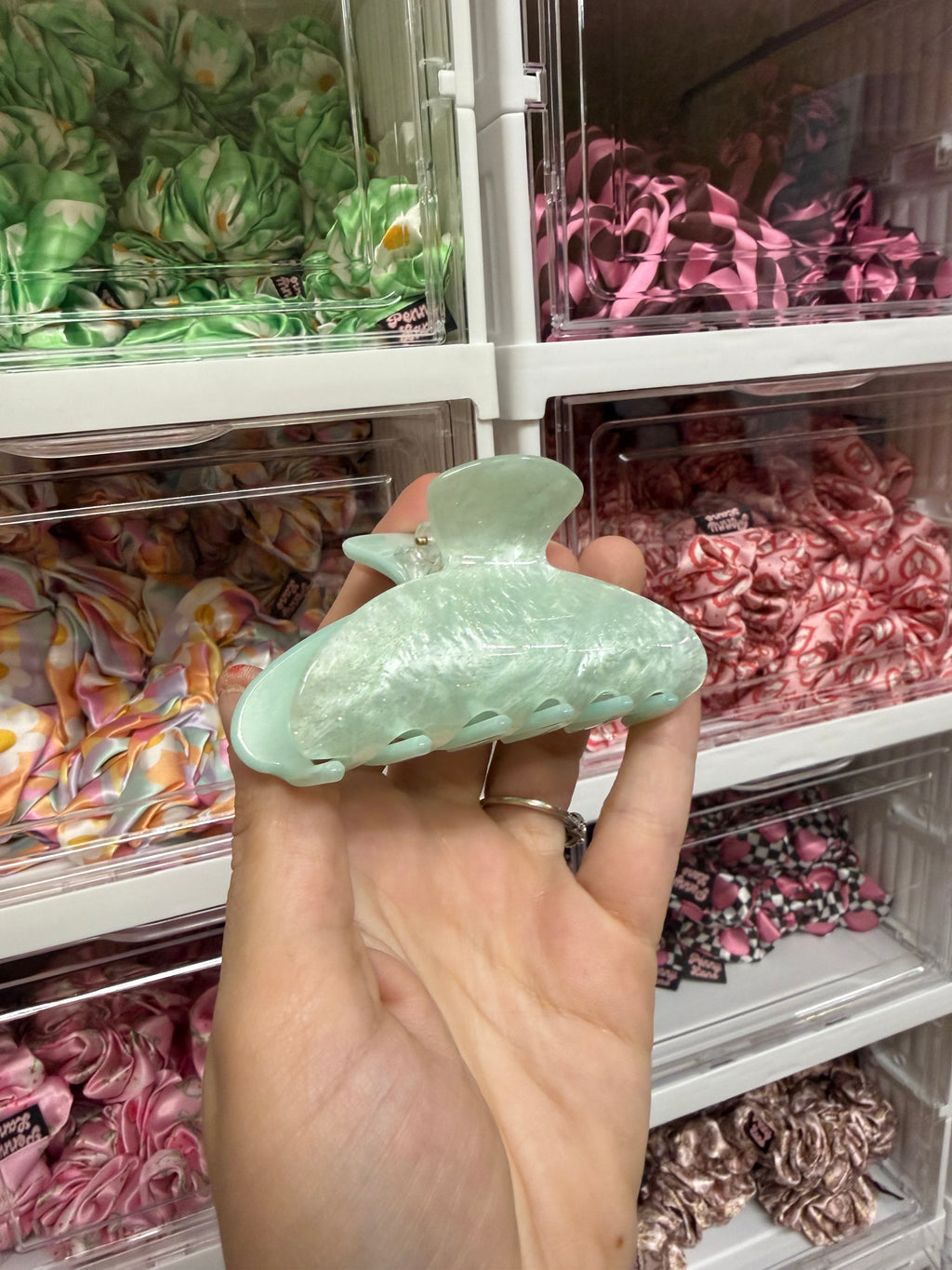 Mint Sparkle Marble Claw Clip