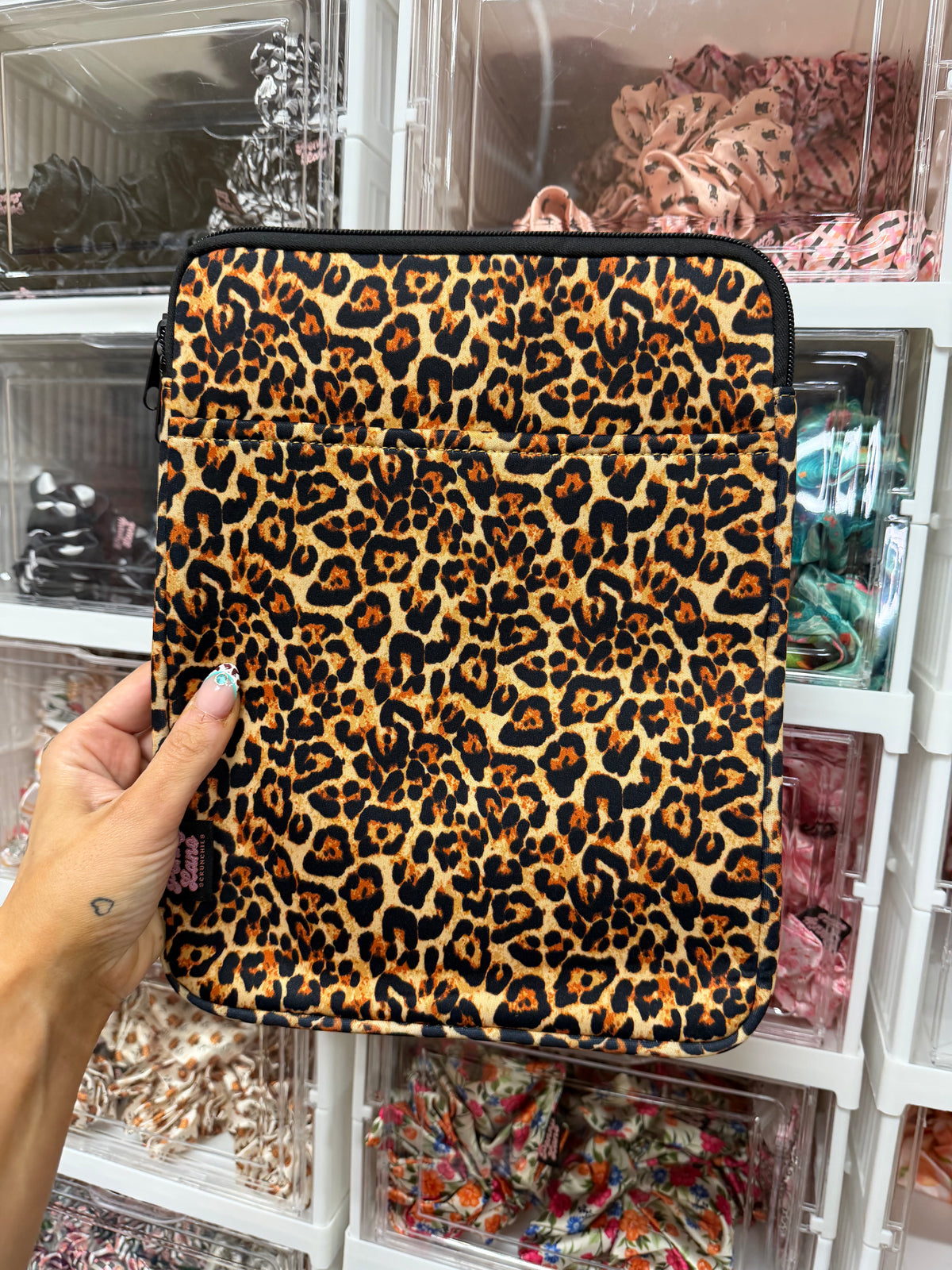 Ipad case, protective neoprene ipad sleeve with zip and pocket.