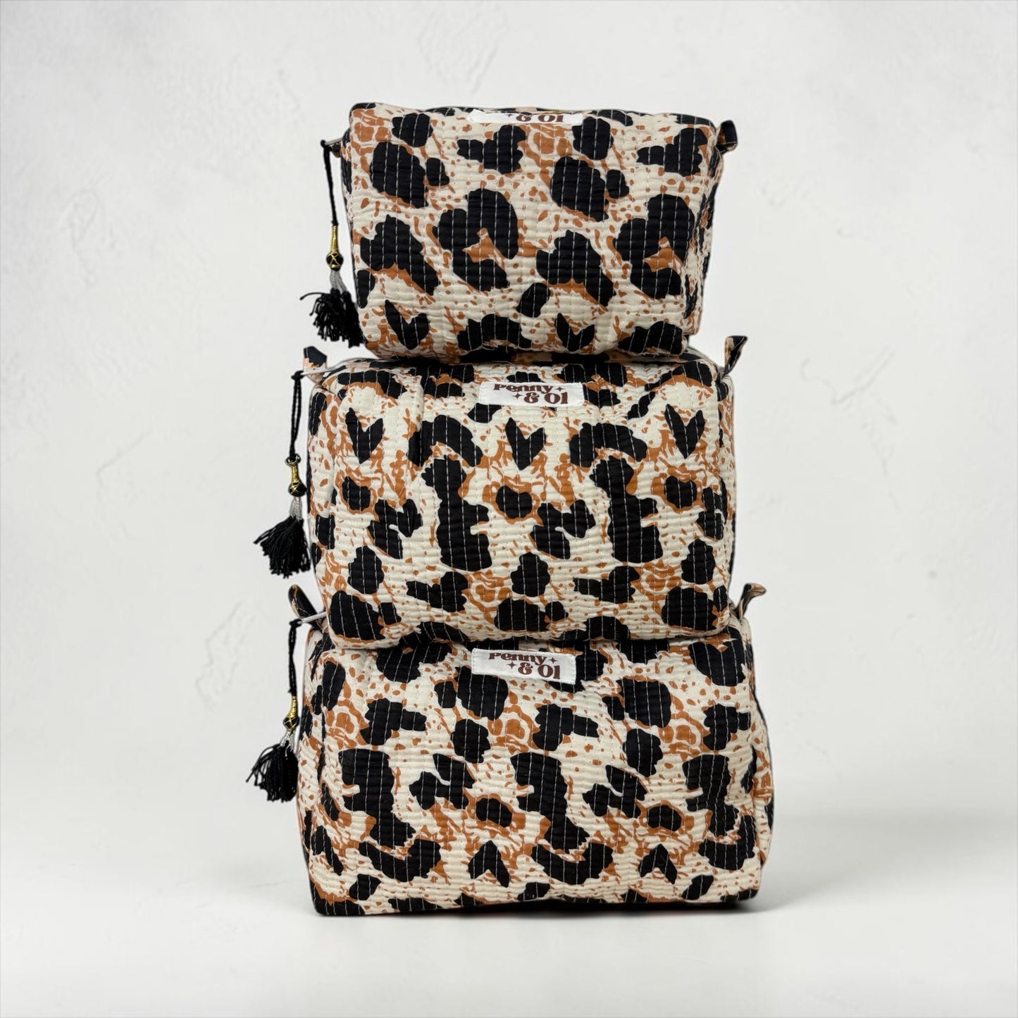 Leopard Print Waterproof Pouches, Zip Pouches