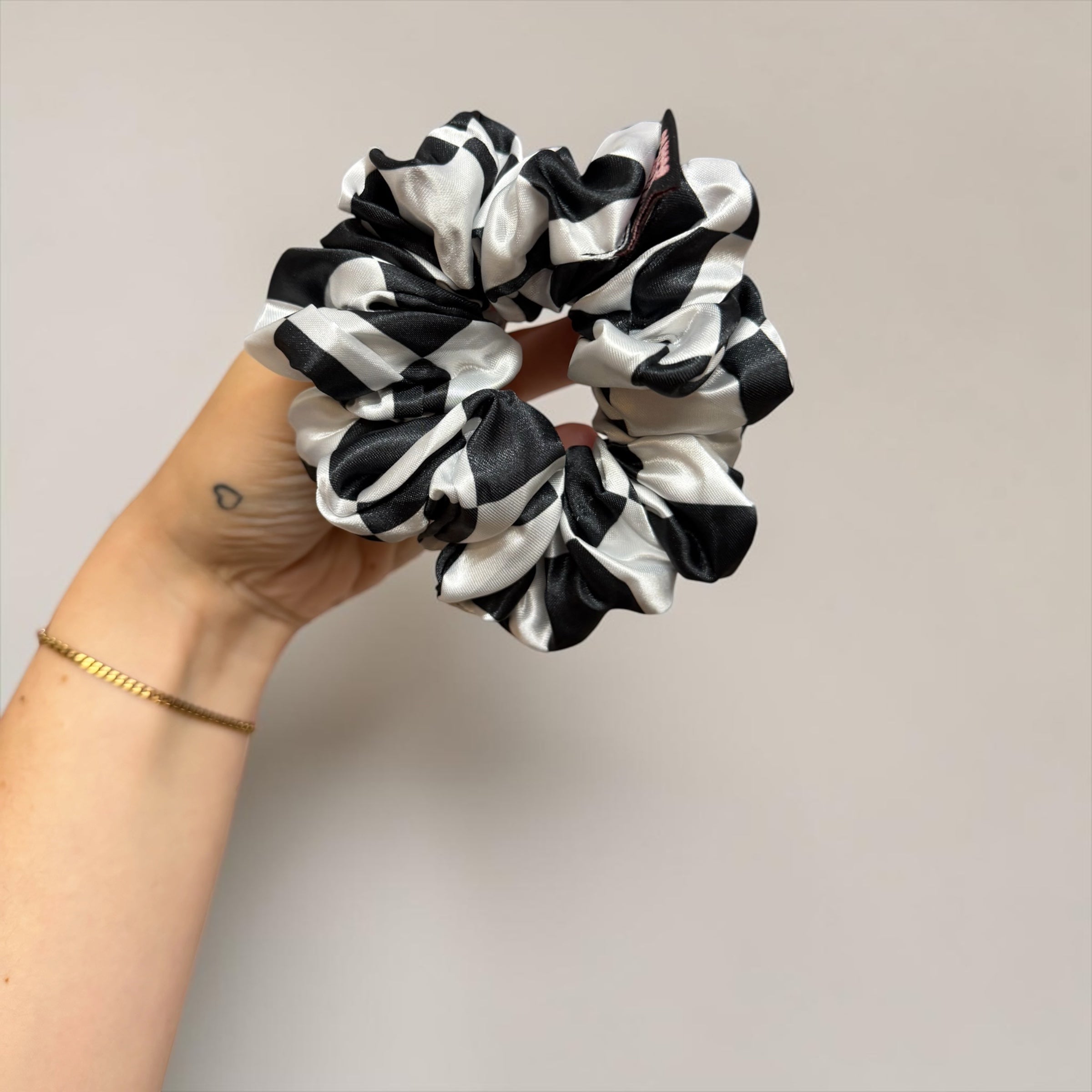 Black & White Checkerboard MIDI Satin Hair