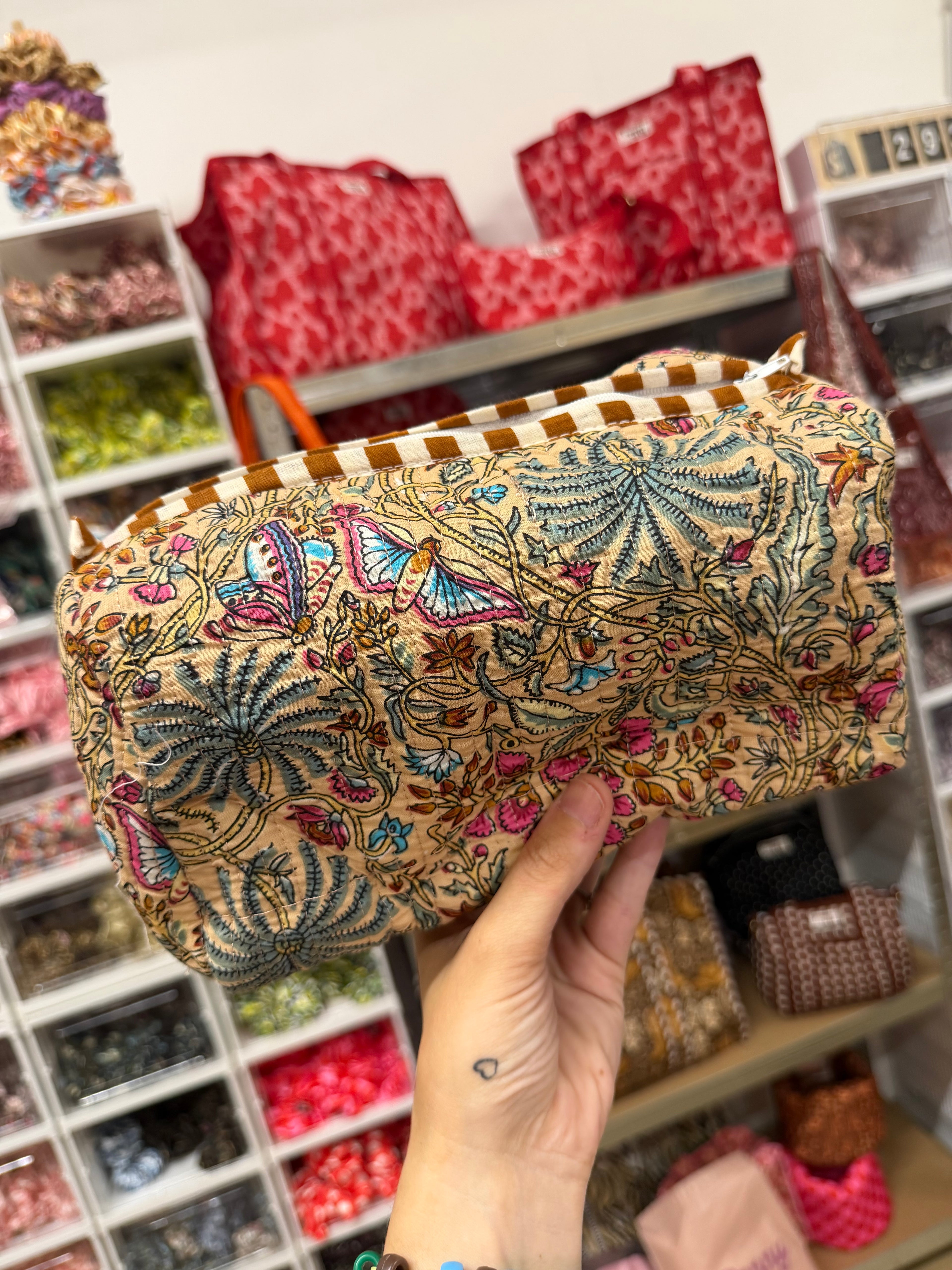 Waterproof Pouch/ Makeup Bag/ Organiser/ Travel Pouch