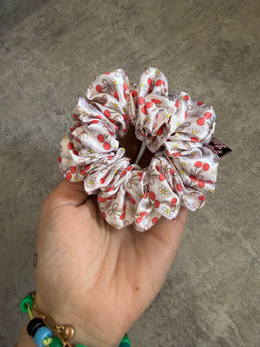Daisy & cherry bows print MIDI Satin Hair Scrunchie
