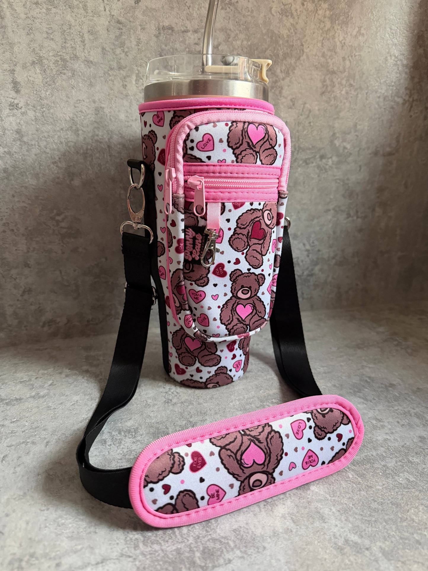 Tumbler cover & carry pouch. Neoprene case and strap for 40oz tumbler. TUMBLER NOT INCLUDED.