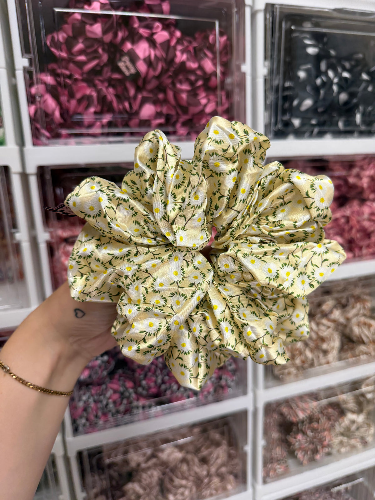 Daisy chains XL Satin Hair Scrunchie