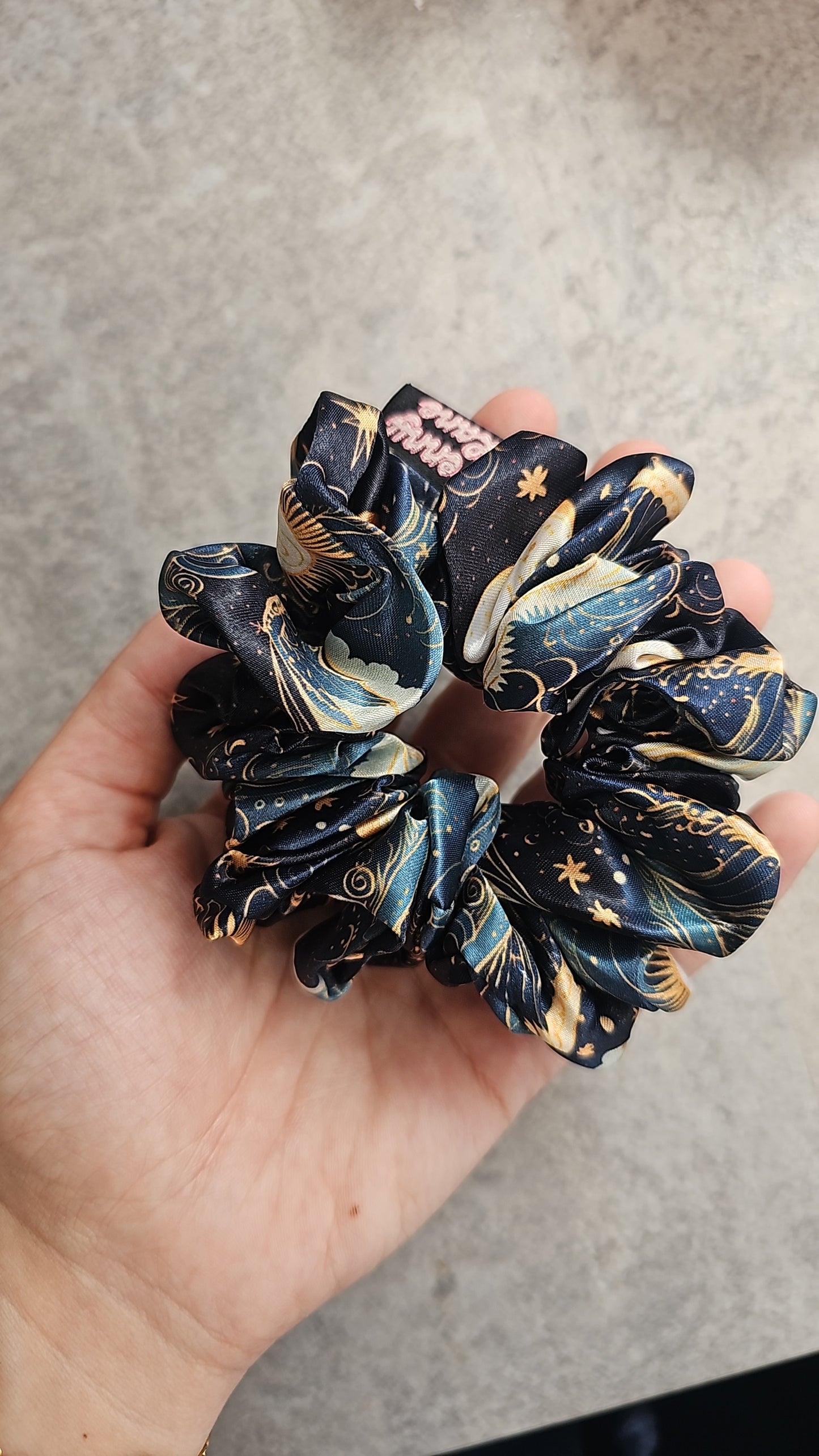 Twilight Midi scrunchie