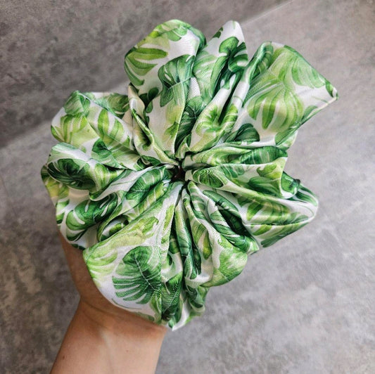 Monstera Muse XL Hair Scrunchie.