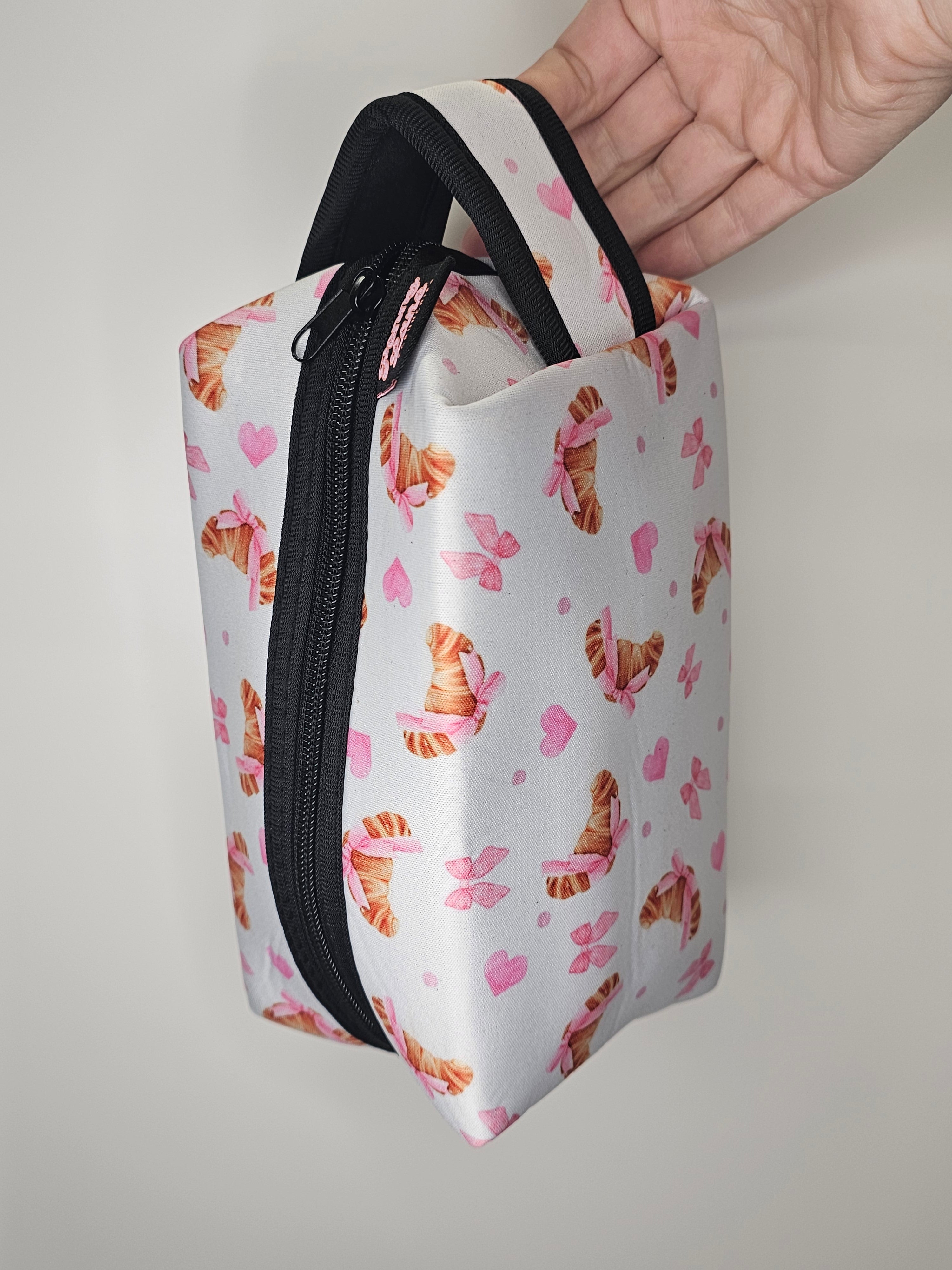 Wash Bag, Travel Bag, New in PLS neoprene wash bags