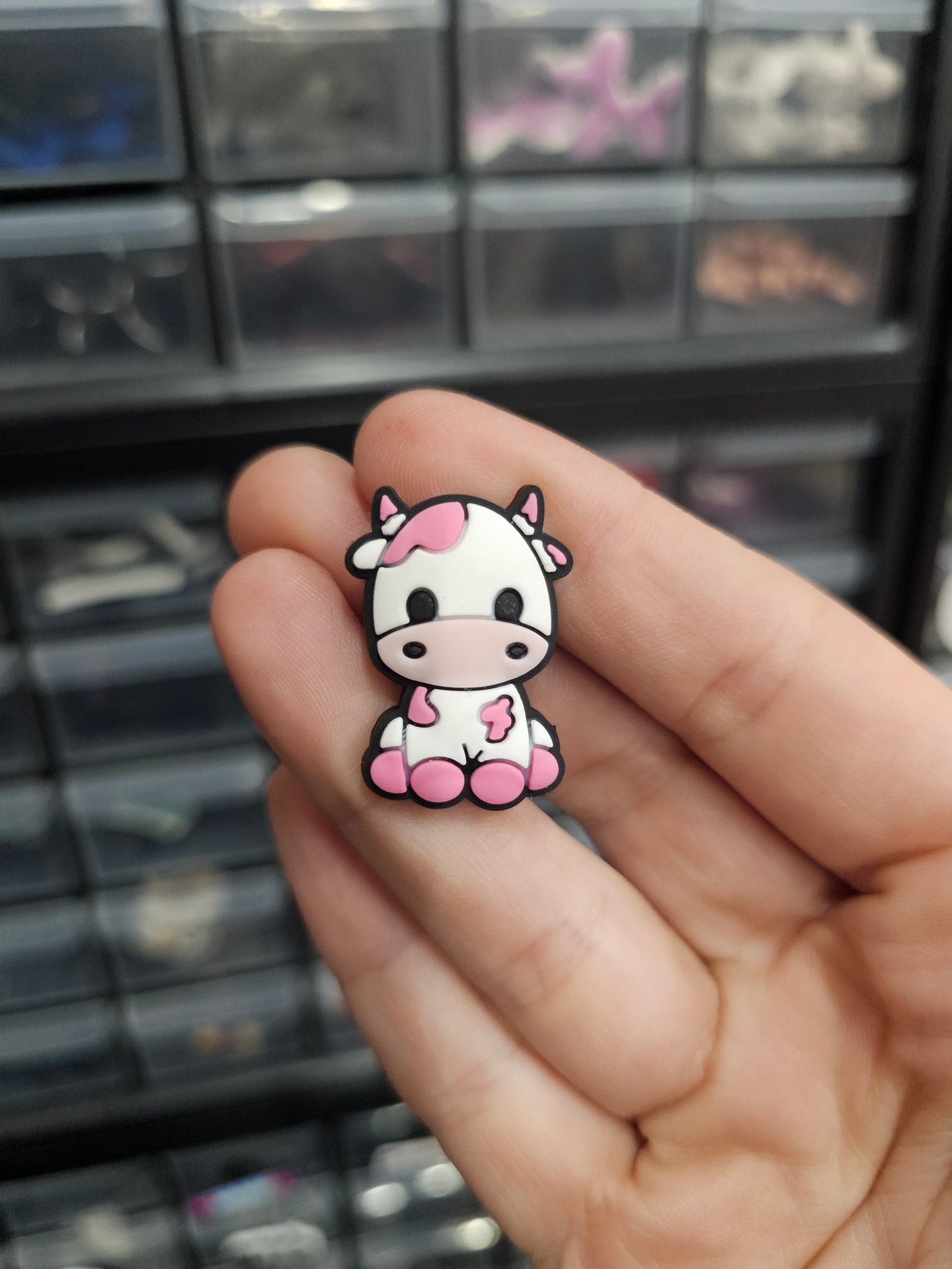 Baby pink cow shoe charm