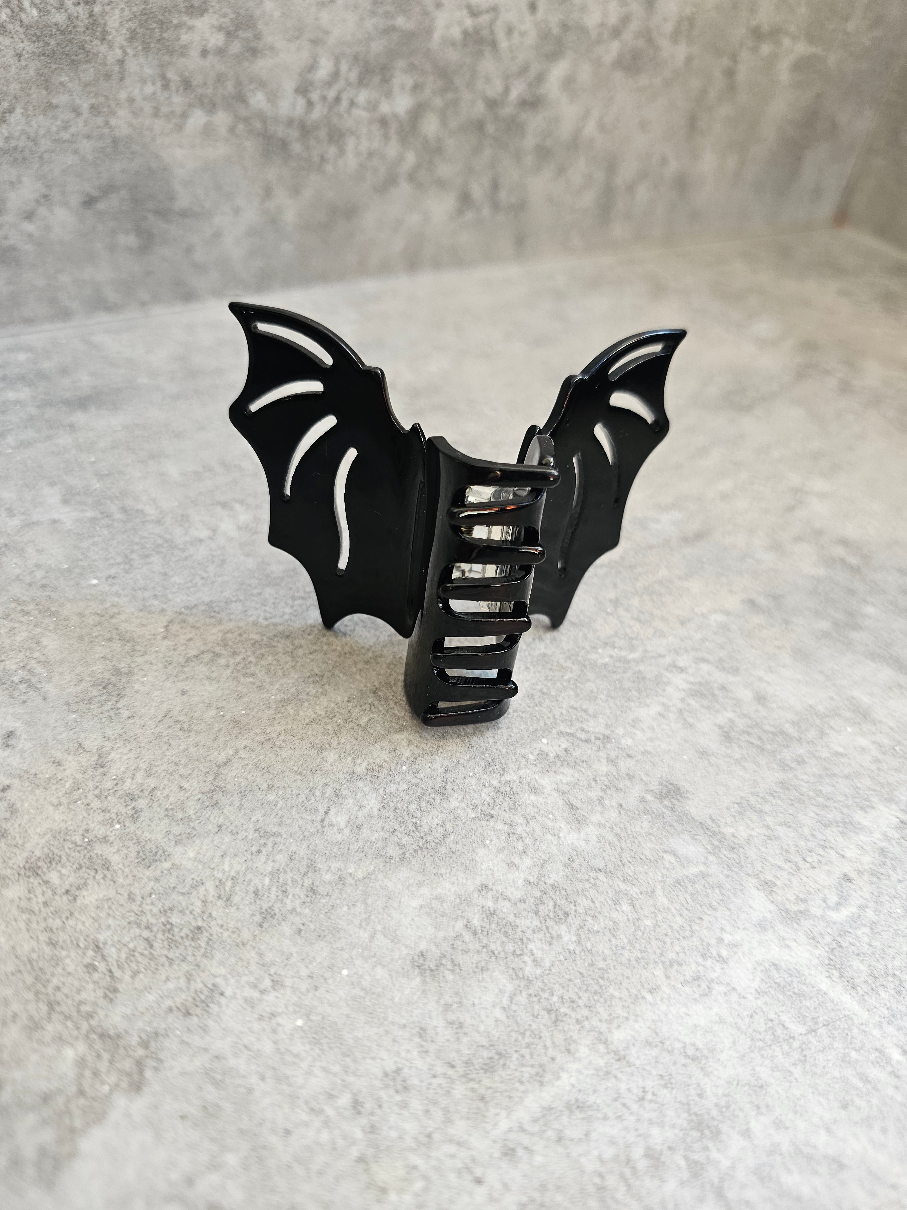 Black Bat Claw Clip