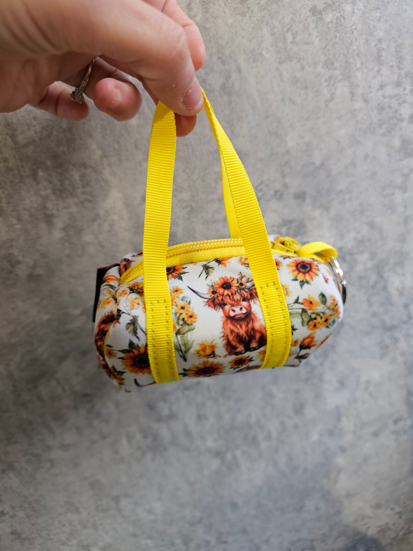 Mini duffle bag keyring, New in PLS neoprene purse